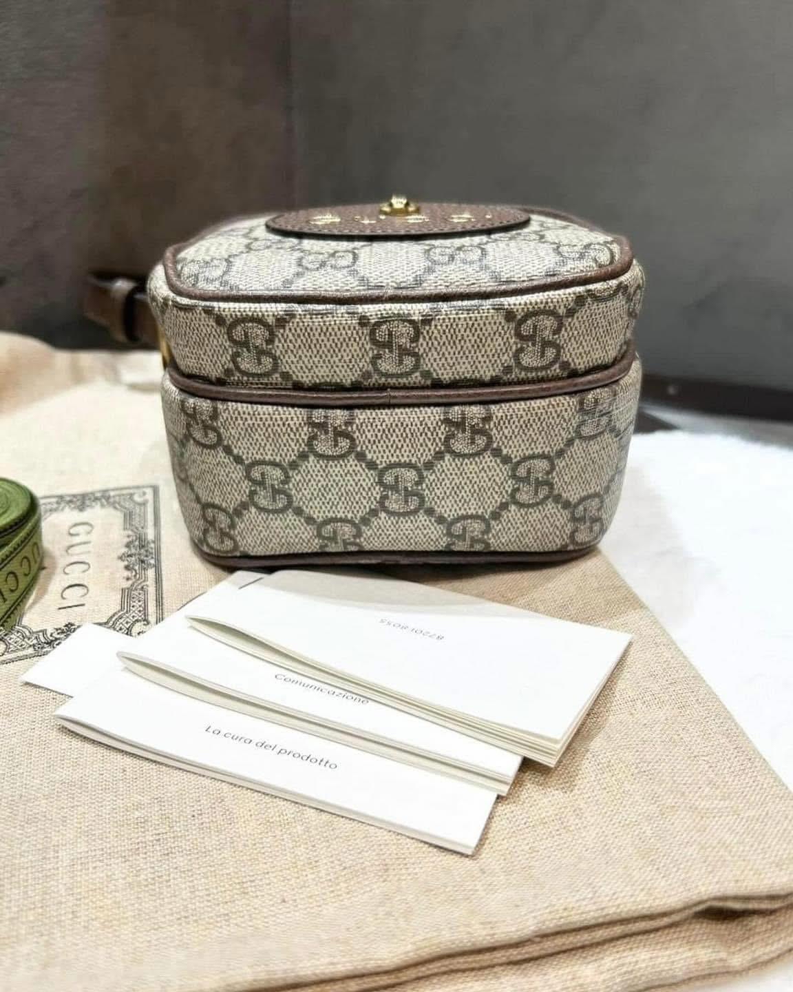 Gucci GG Supreme Neo 658556 Shoulder bag 斜孭袋 100%Authentic,99%new ✅booklet ,ribbon✅dust bag ✅box 