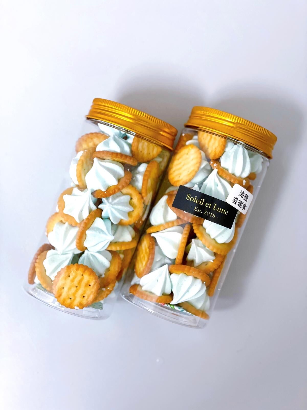 海鹽雲喱拿蛋白餅