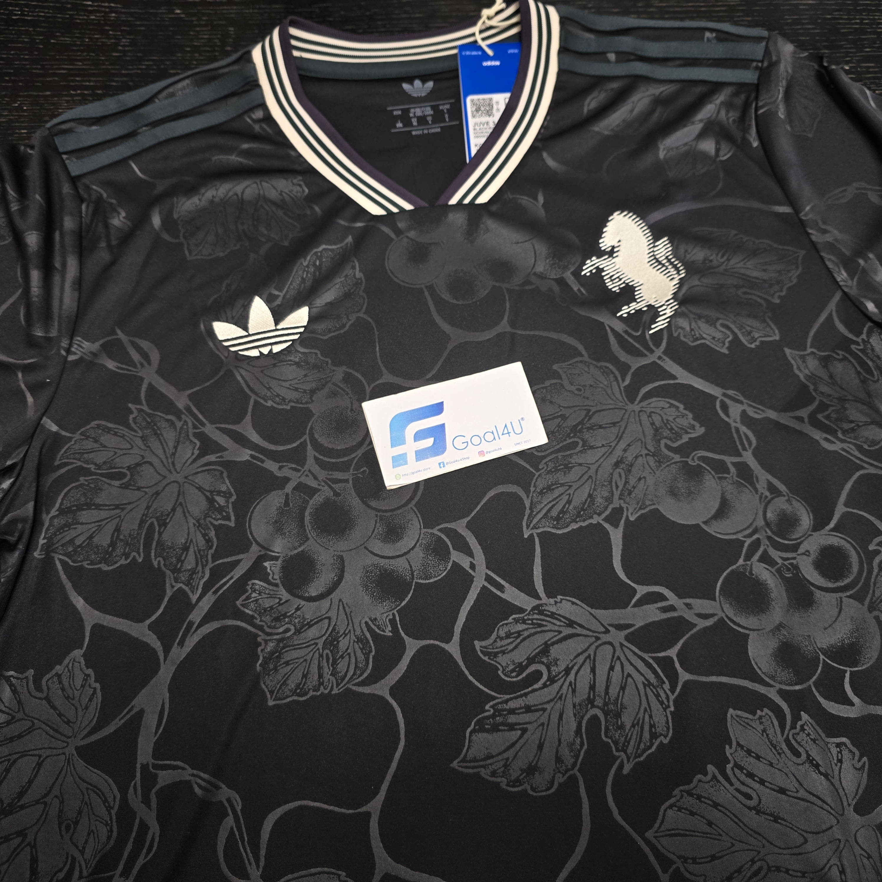 Adidas Juventus 祖雲達斯 2025-26 三客球迷版球衣 (可加印字章) KC3486