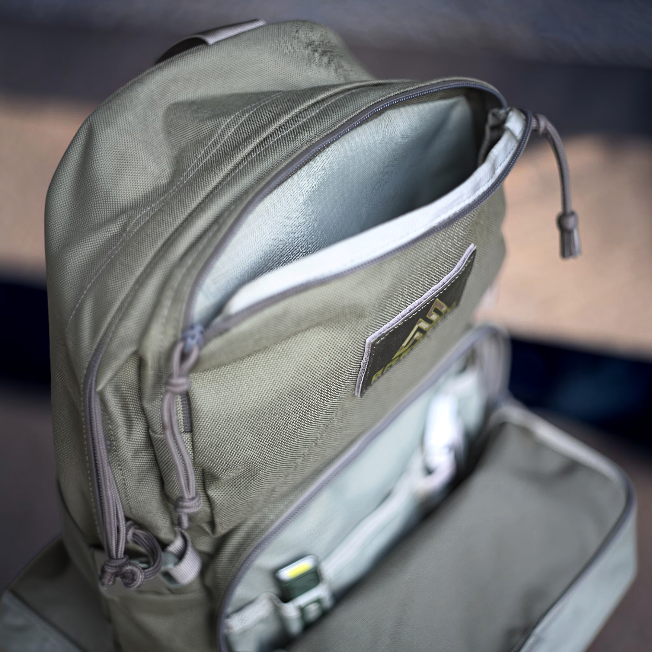Gregory SPEAR Assault Pack V2 （22L 容量）