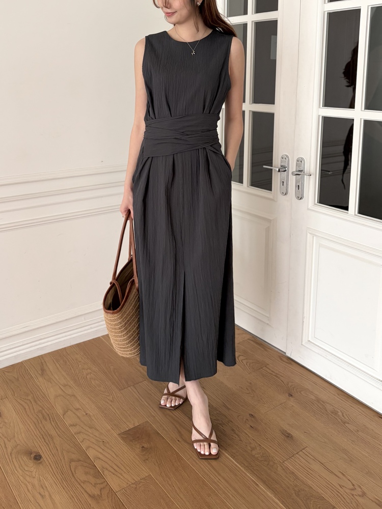 Arya Two-Way Textured Dress (Charcoal)
