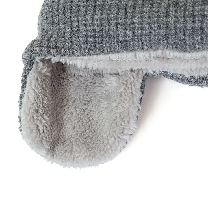 日本代購【 2026秋冬新產品 日本直送 Champion 護耳毛毛球針織冷帽  男女通用| Earflap Pom-pom Knit Cap unisex 】