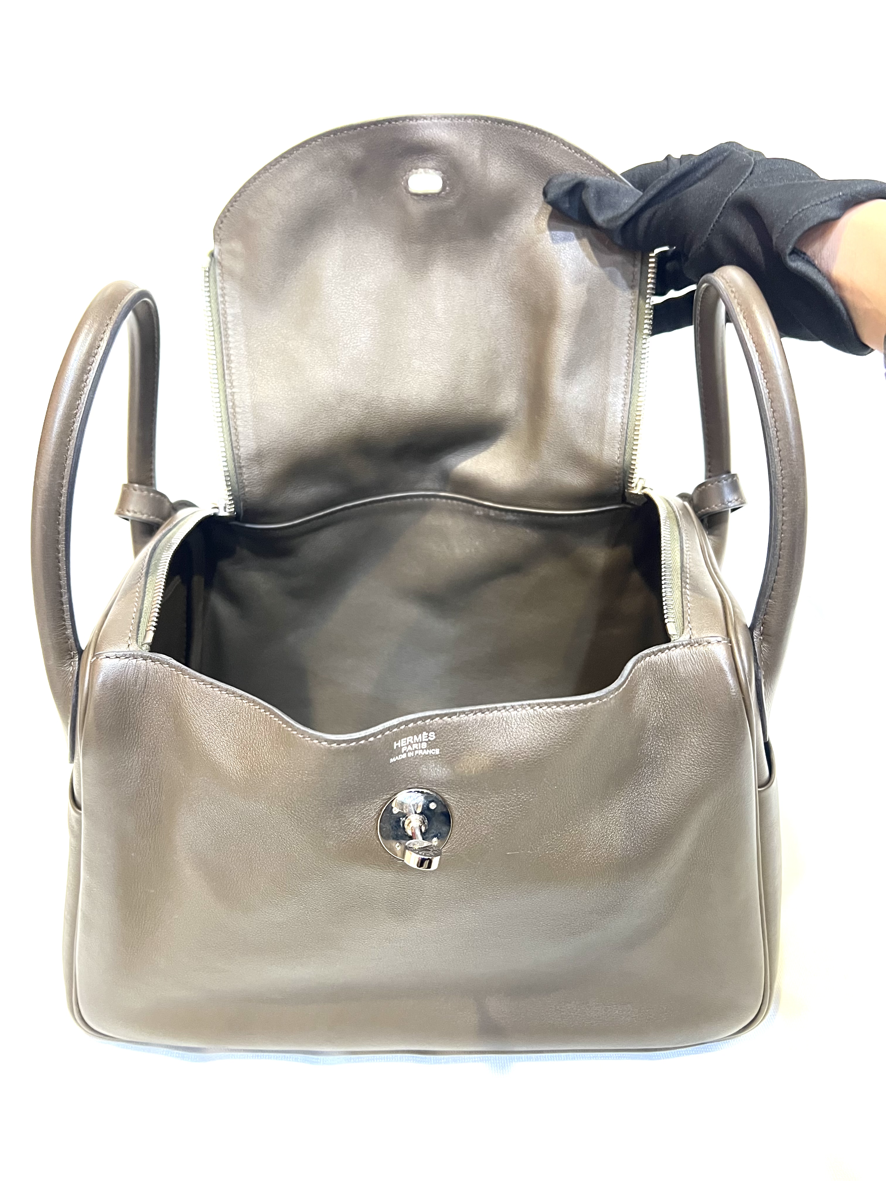 Pre-Owned Hermès Lindy 30 Stamp 框R / Product Code: 26041121