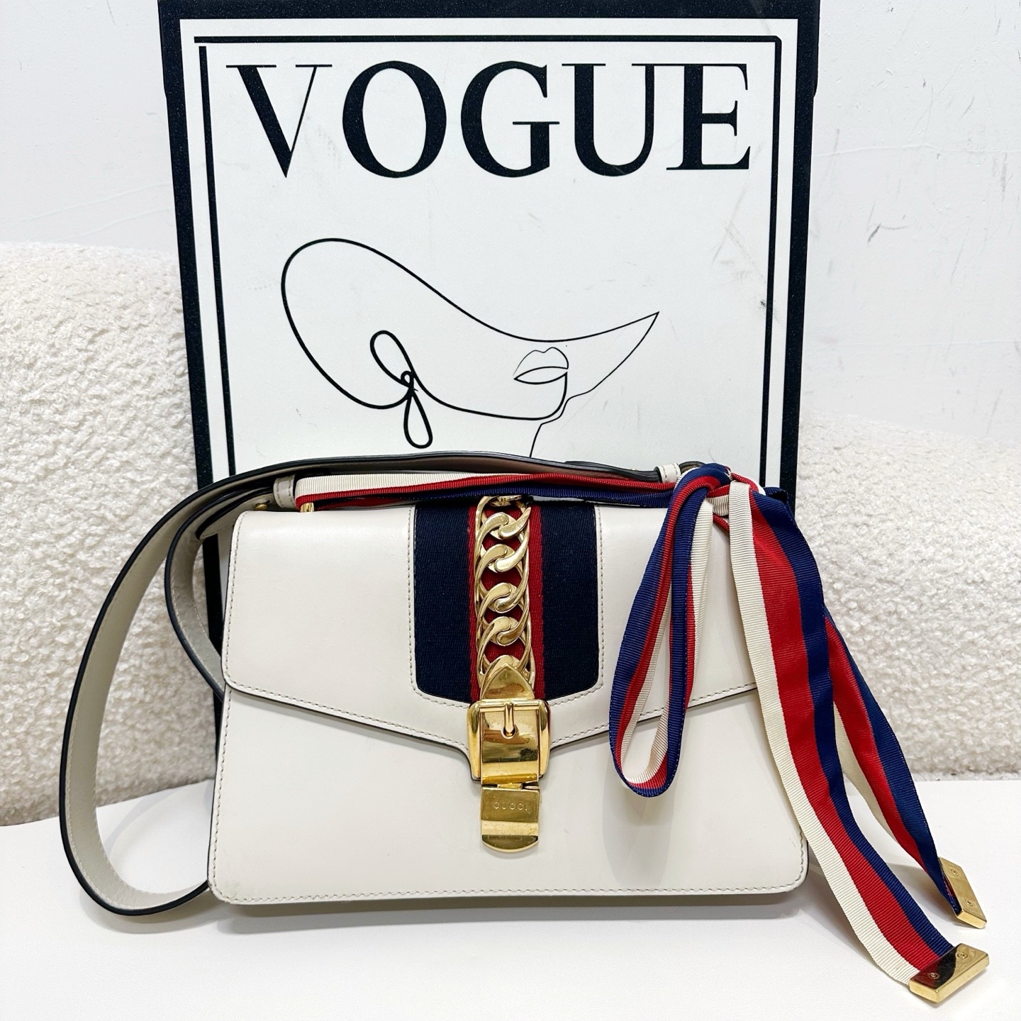 【預訂貨品】Gucci塞爾維亞白色斜孭包