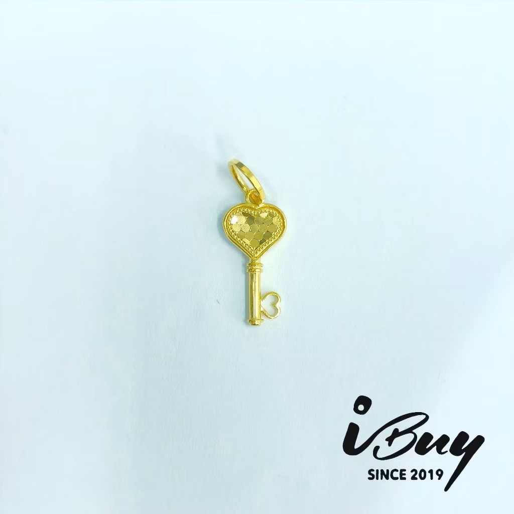 916 GOLD HONEYCOMB LOVE KEY PENDANT 916 金 爱心峰窝钥匙吊坠