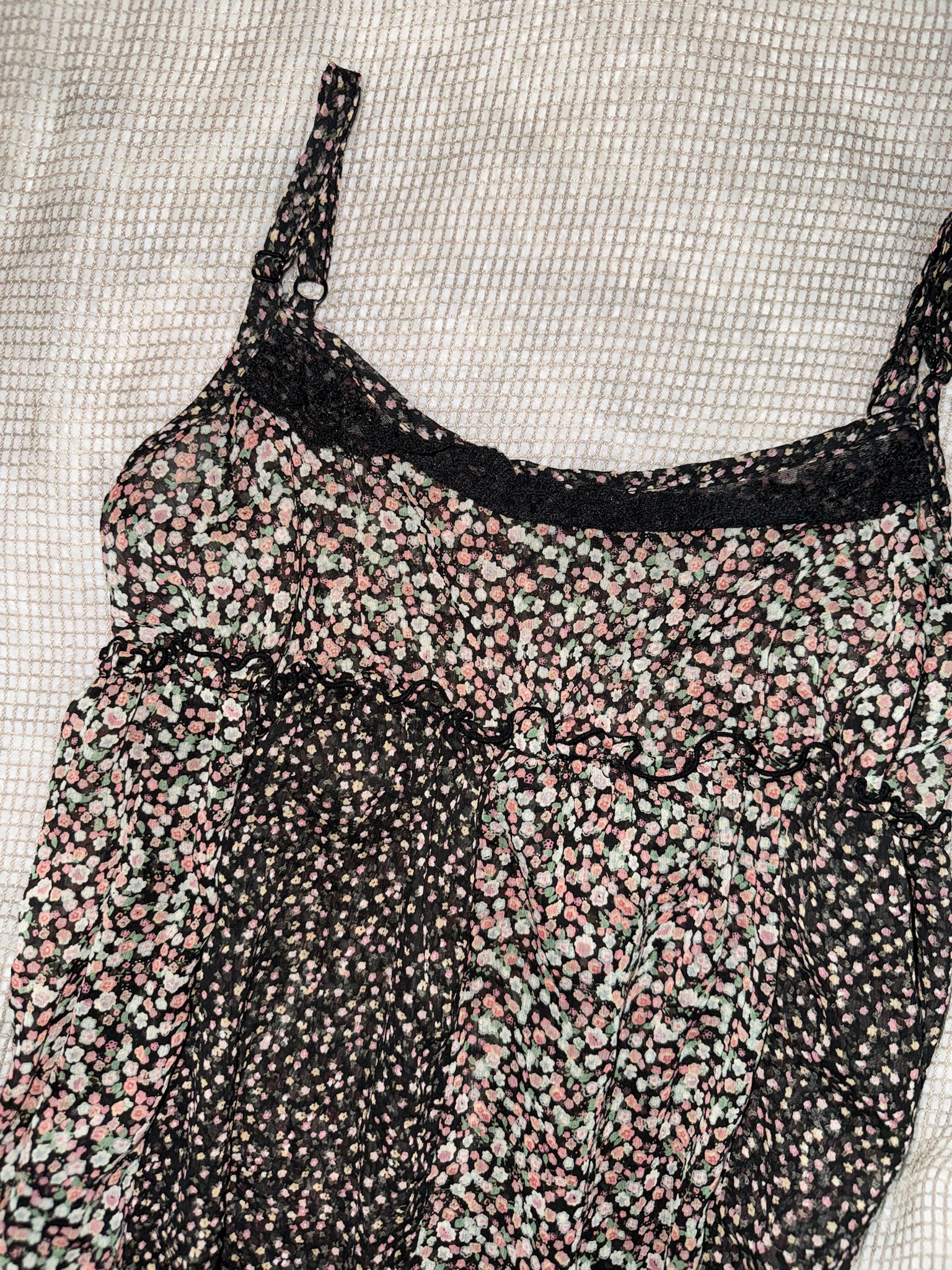 Ditsy Floral Tiered Mini Dress with Lettuce Edge