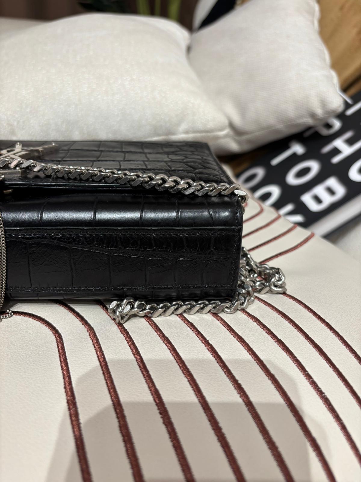 Ysl Kate medium chain bag size: W24.5*H14.5*D5.5cm 100%Authentic ,95%new ✅dust bag