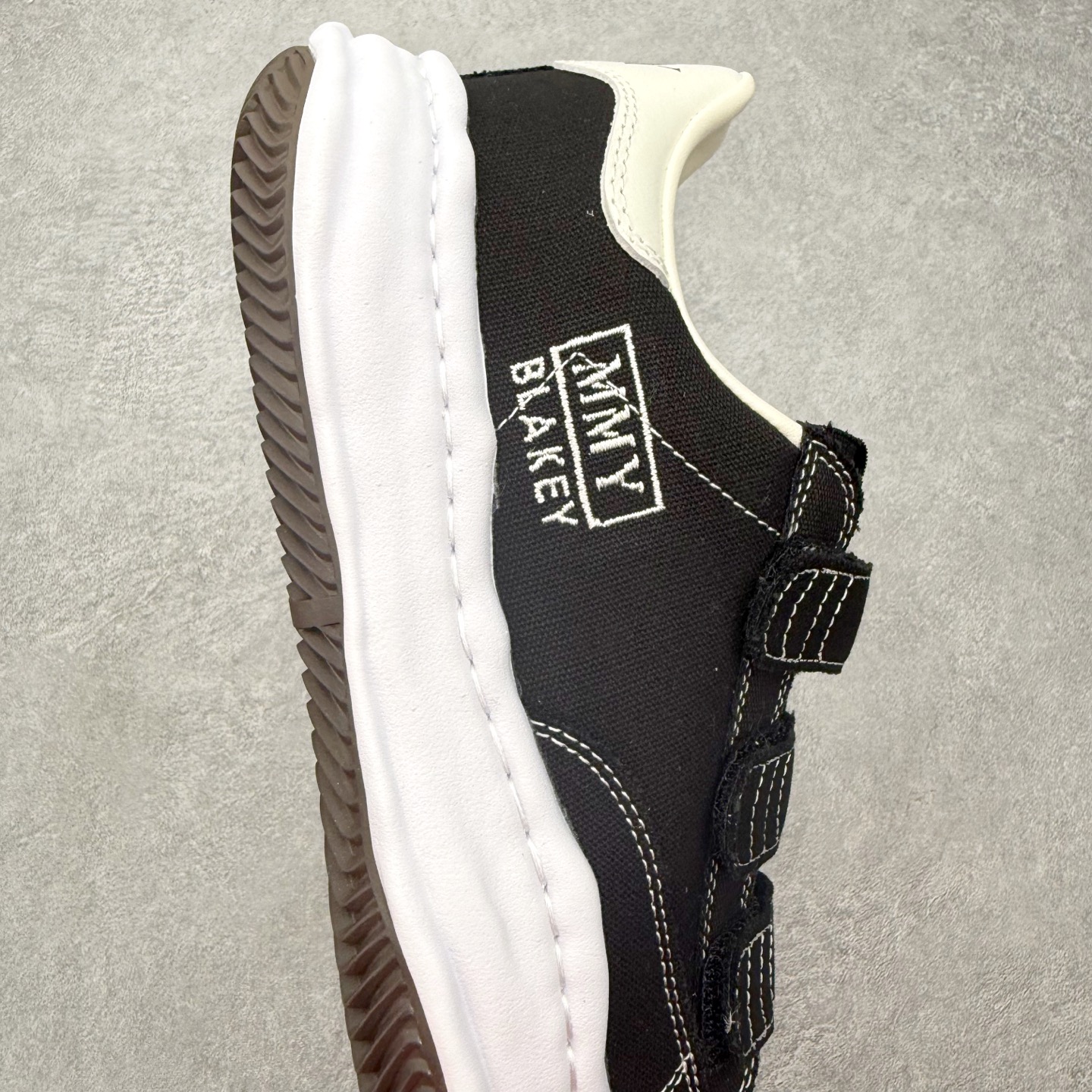 Maison Mihara Yasuhiro MMY "BLAKEY" OG Sole Low-top Sneaker
