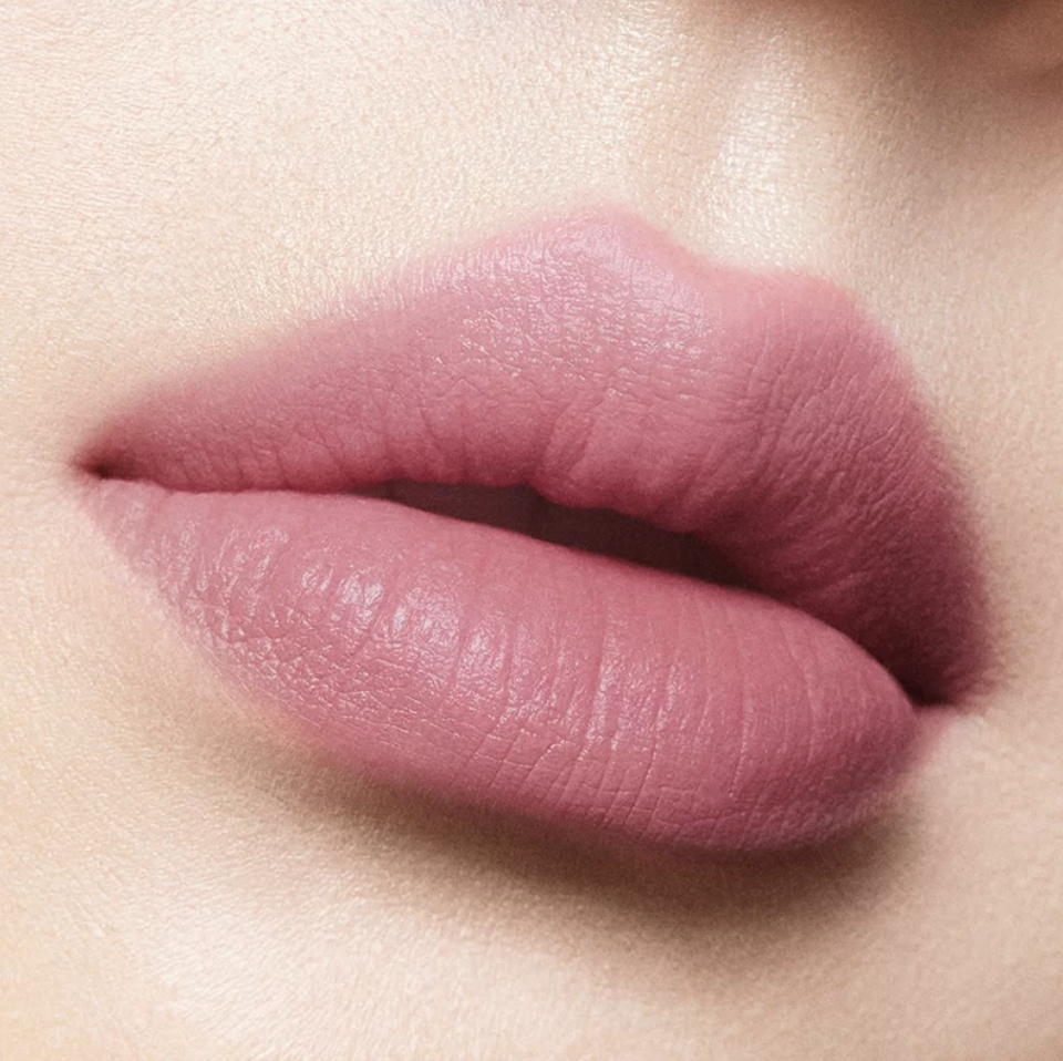 YSL 敢裸柔霧唇膏 Lovenude Balm 粉幼管柔霧唇膏 (多色選擇)