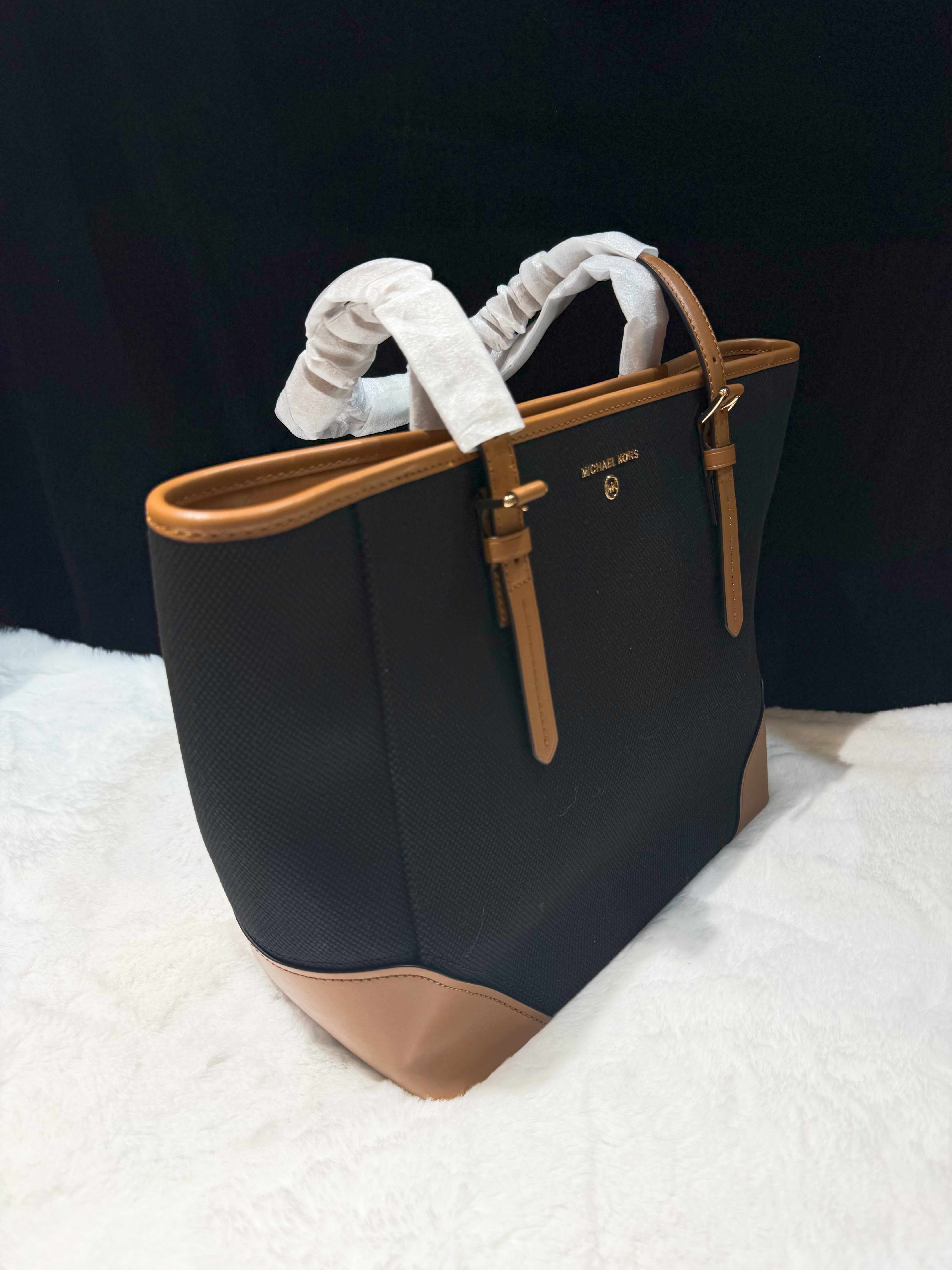 Michael kors Aria zip tote blk