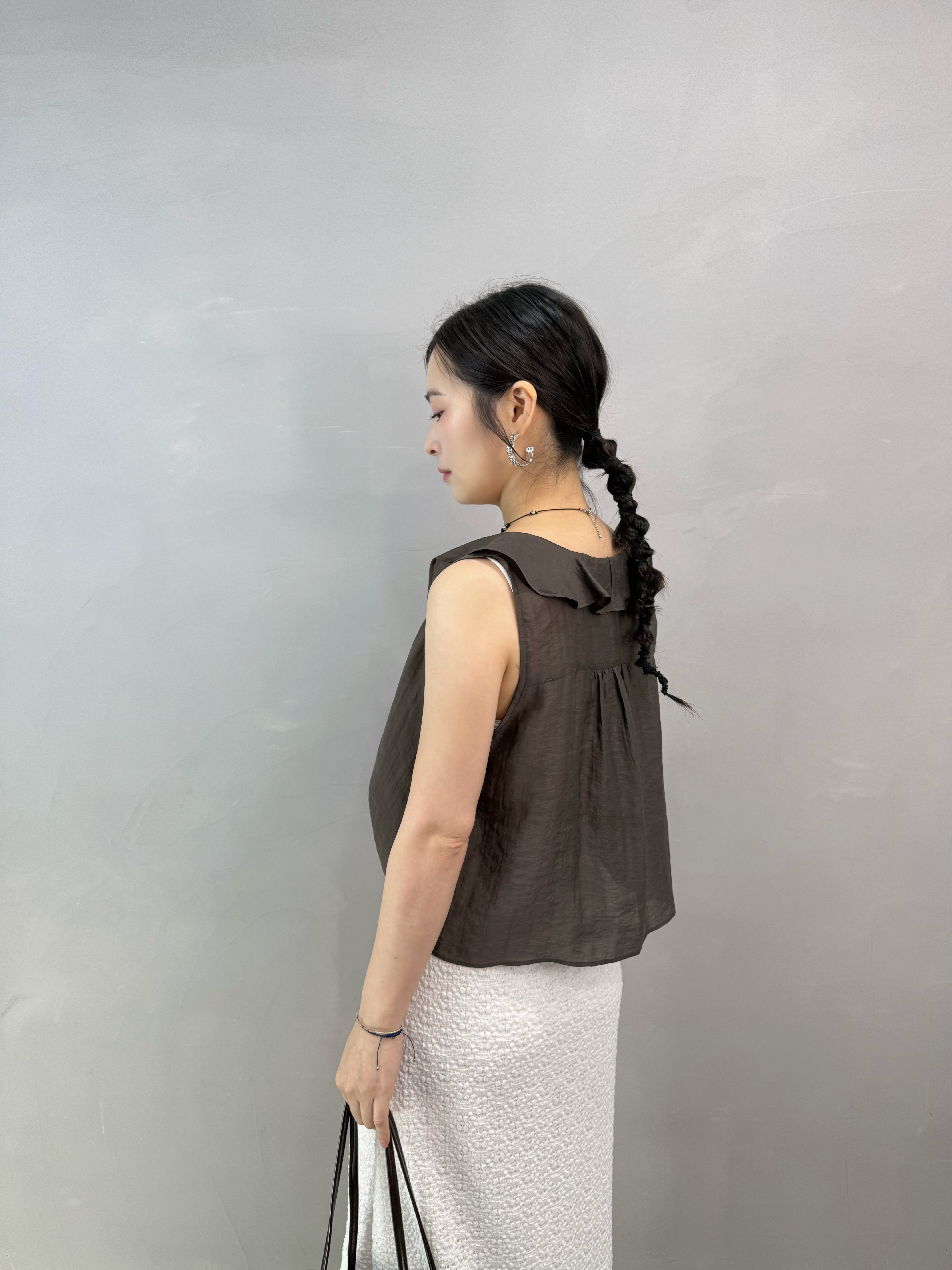 V71 Ruffle 滑料背心