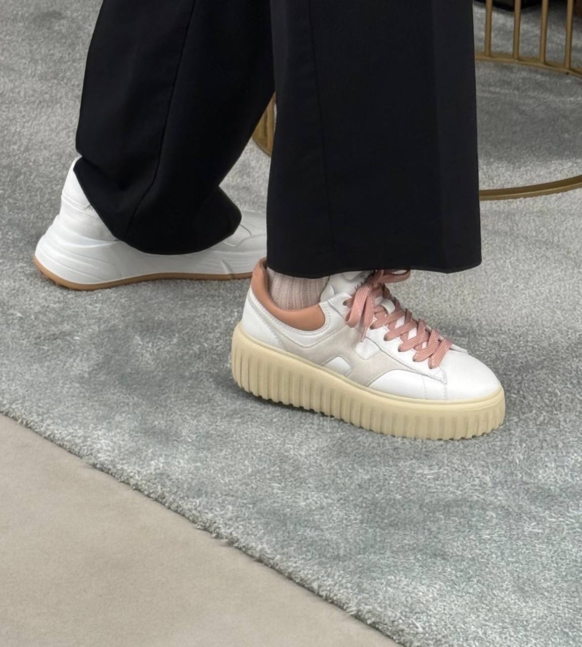 斷碼優惠✨訂貨📮Hogan 5.8cm 厚底sneaker  Size 37/37.5/38/38.5/40