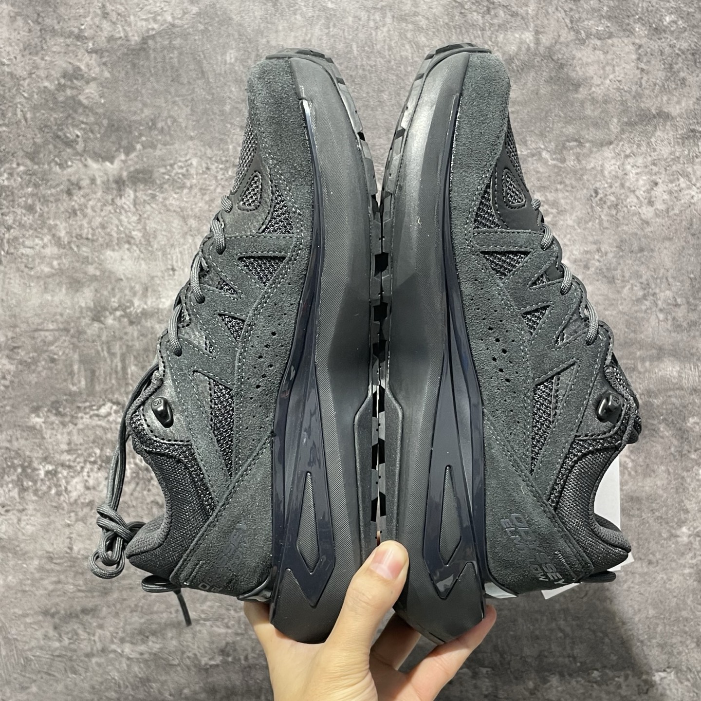 Salomon Odyssey Elmt Low 