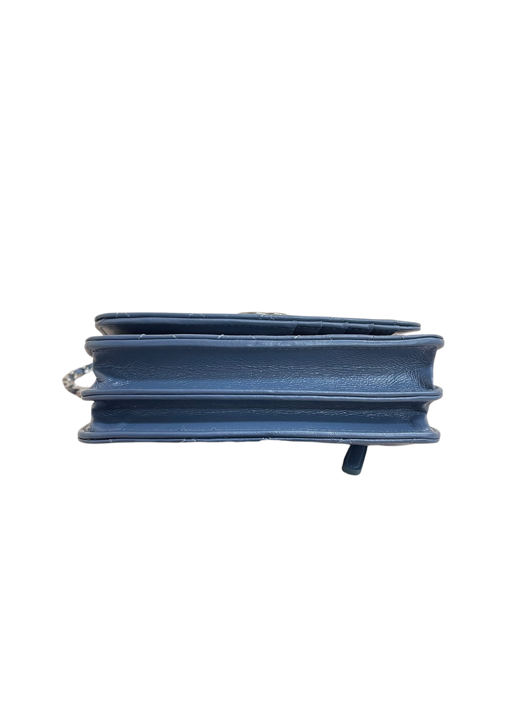 Pre-owned Chanel Clutch With Chain / Product Code: 063007