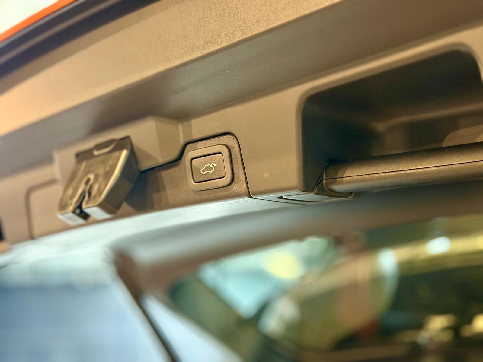 Land Rover Evoque 5DR Dynamic 2014