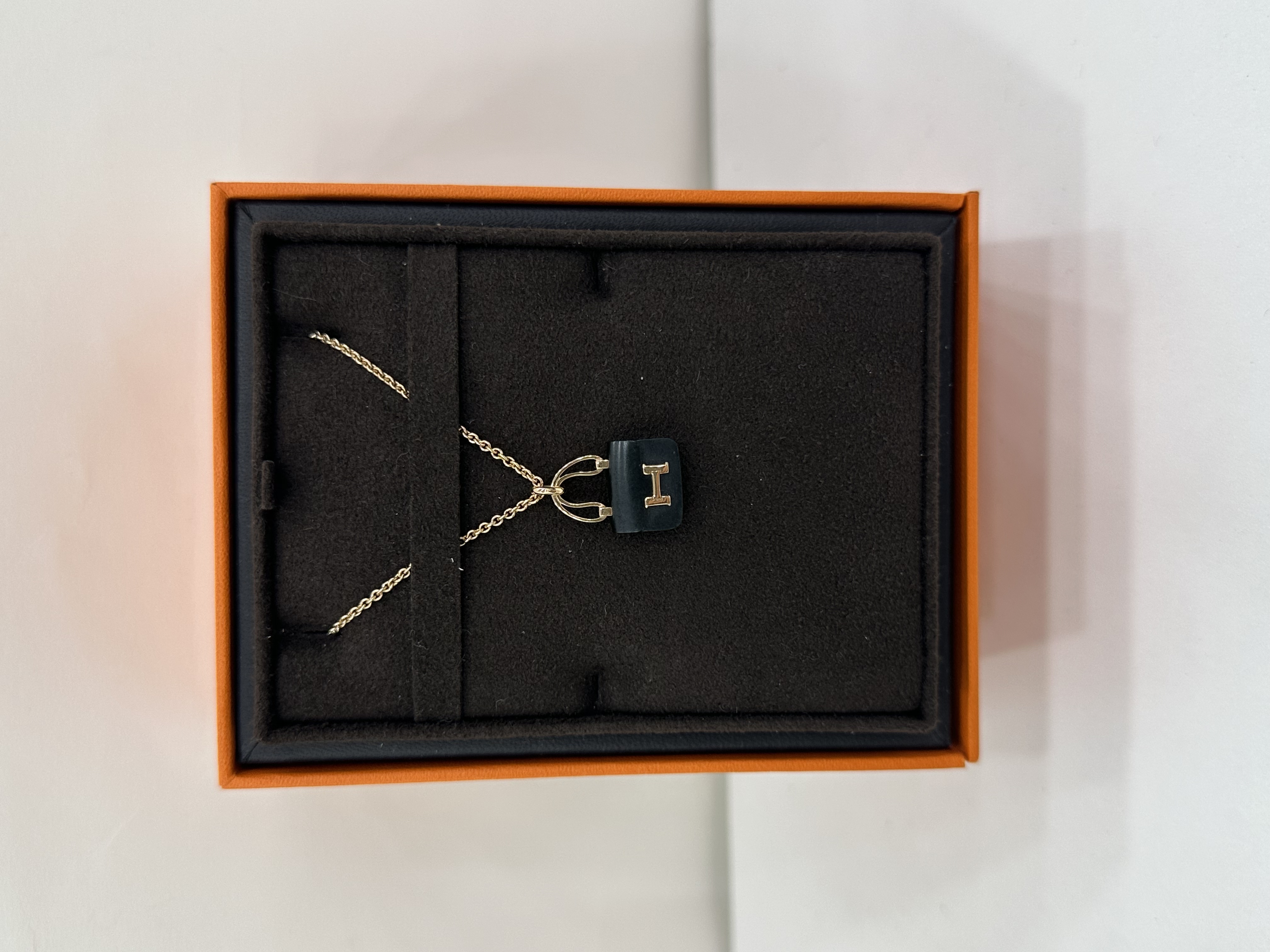 直播貨品 |  [1個-$100 2個-$300］ GG65