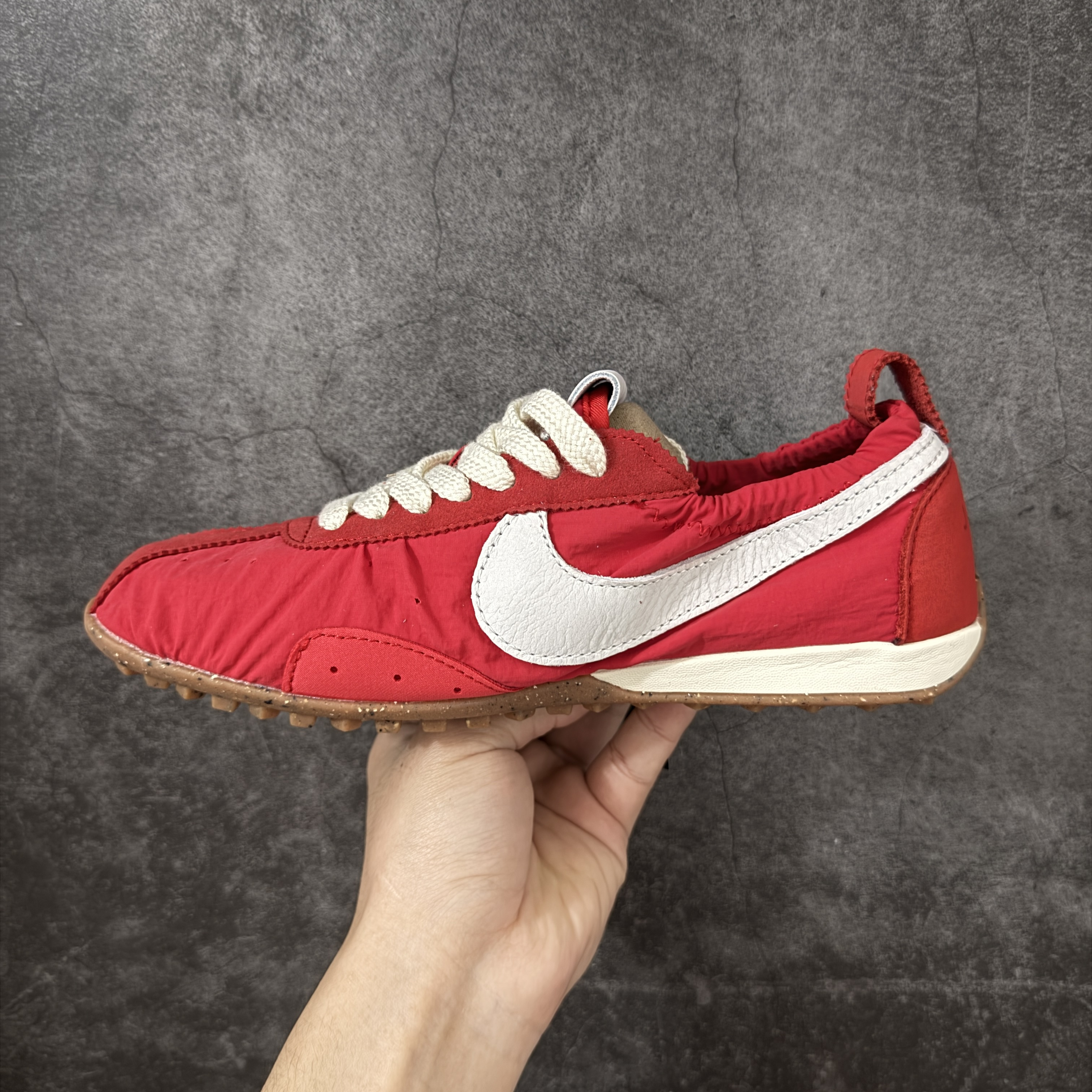 Nike Moon Shoe SP Jacquemus HV8547-600