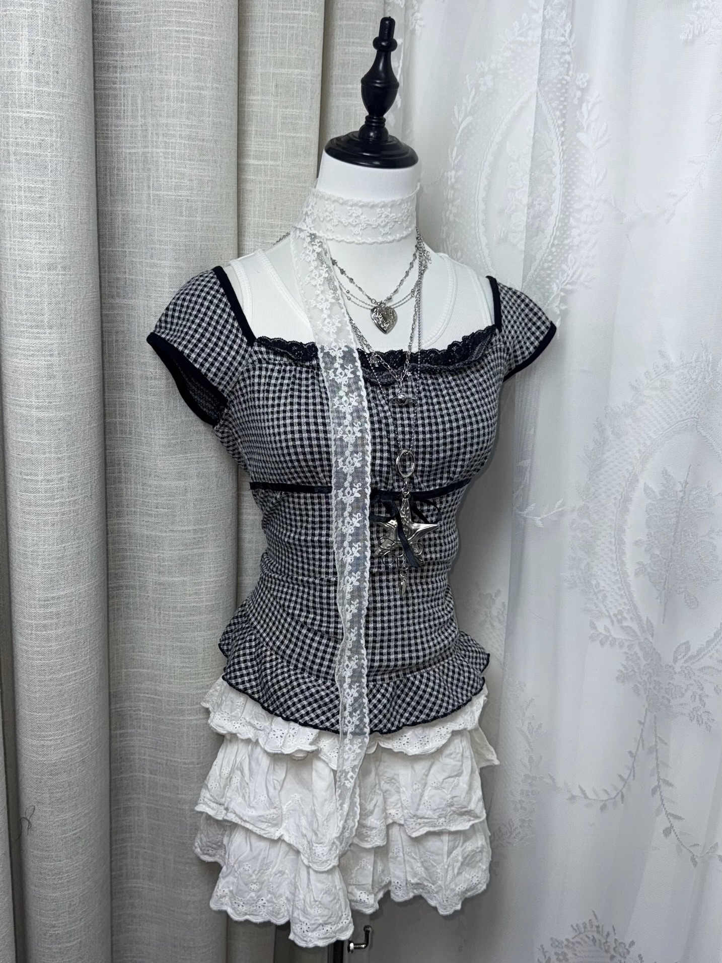 Monochrome Gingham Lace Layered 2top