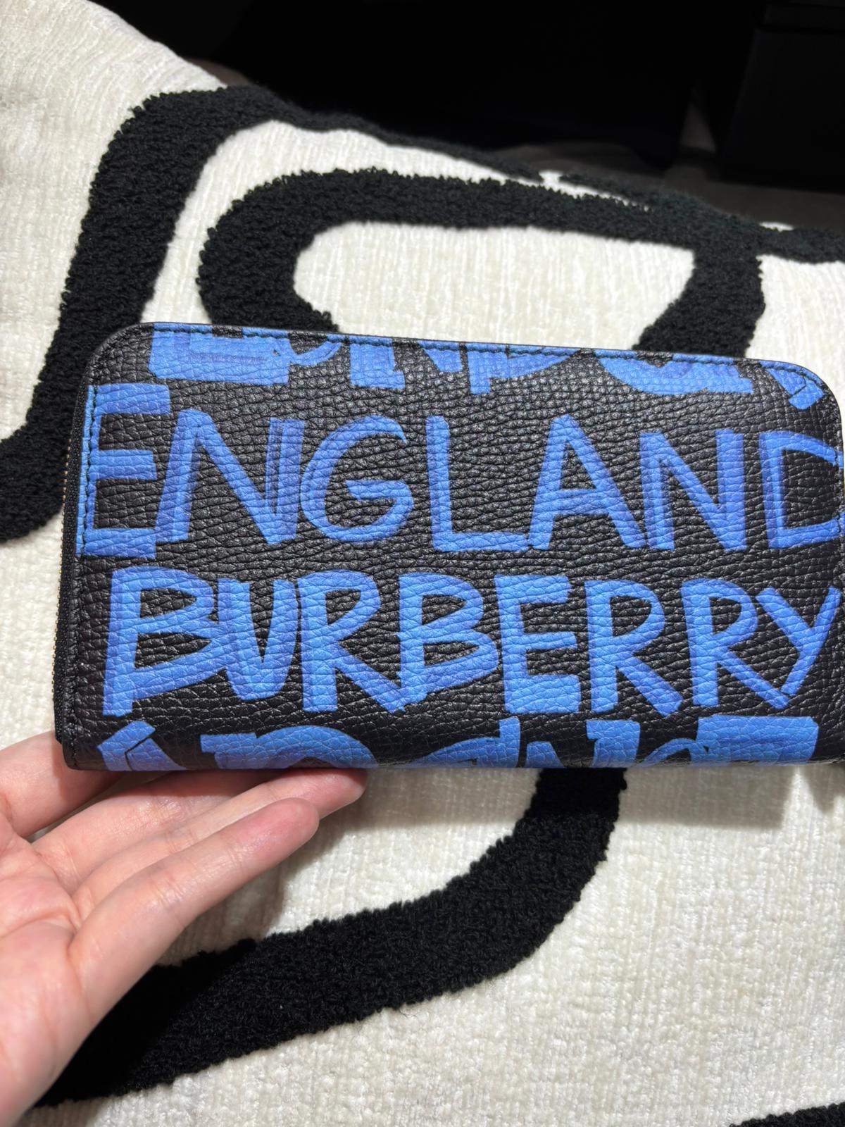 未使用品 Burberry 長銀包 zip long wallet 100%Authentic, Unused 未使用品 ✅box