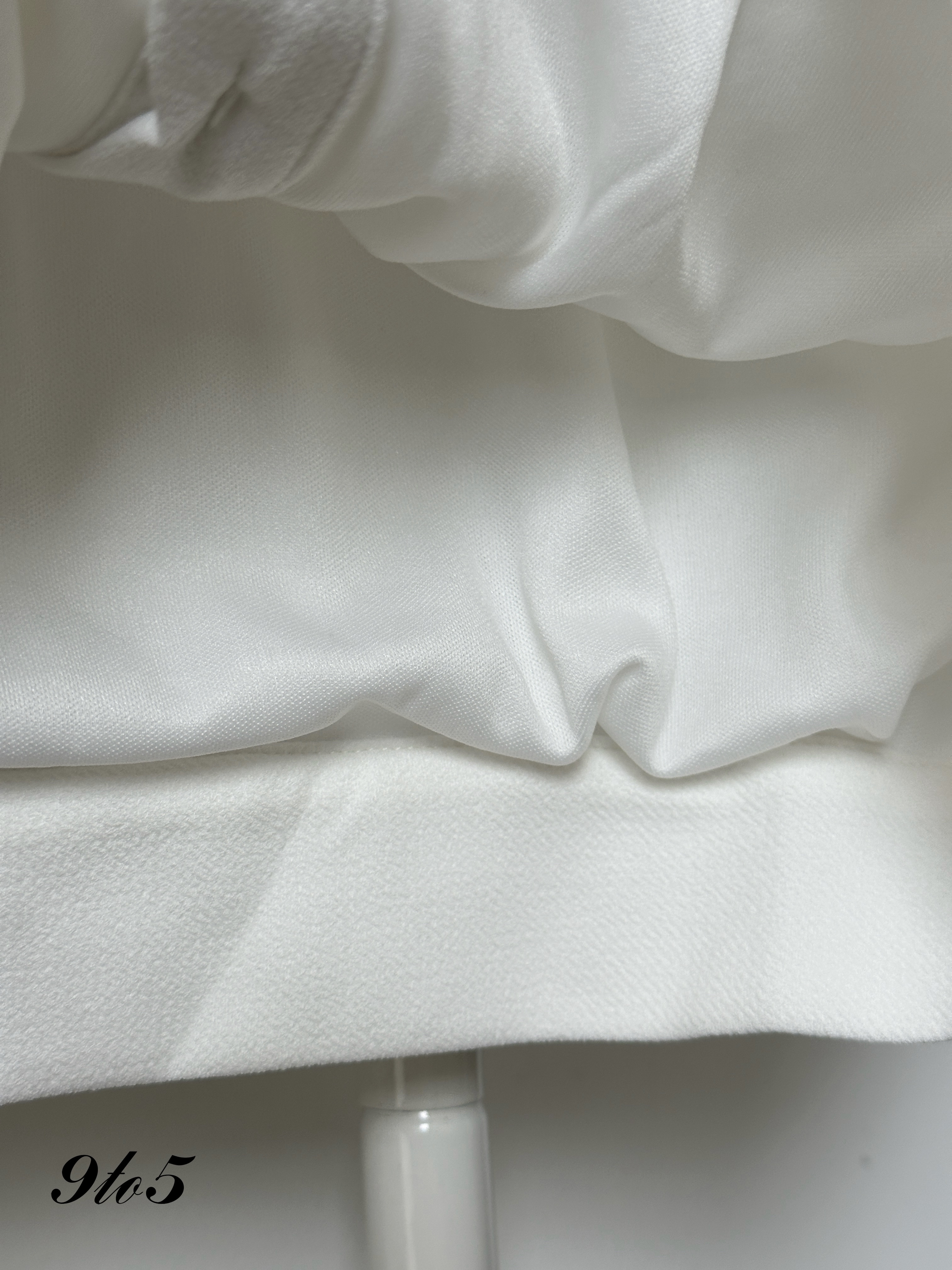 T4075 Cape Sleeve Shirt - Beige & White 