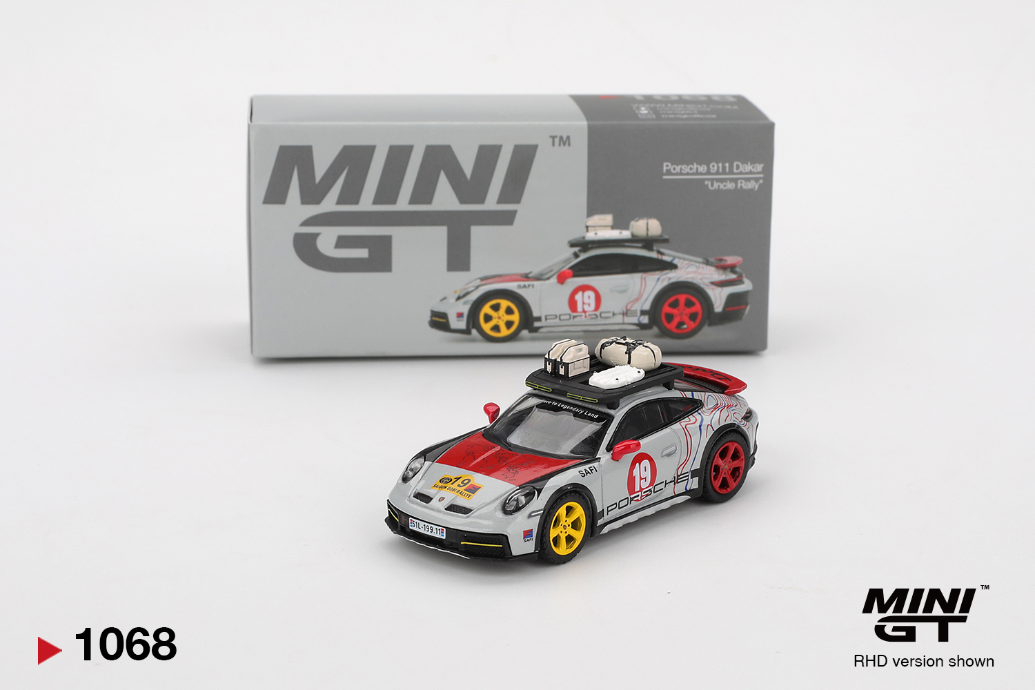 Mini GT 1/64 Porsche 911 Dakar "Uncle Rally" - MGT01068-L