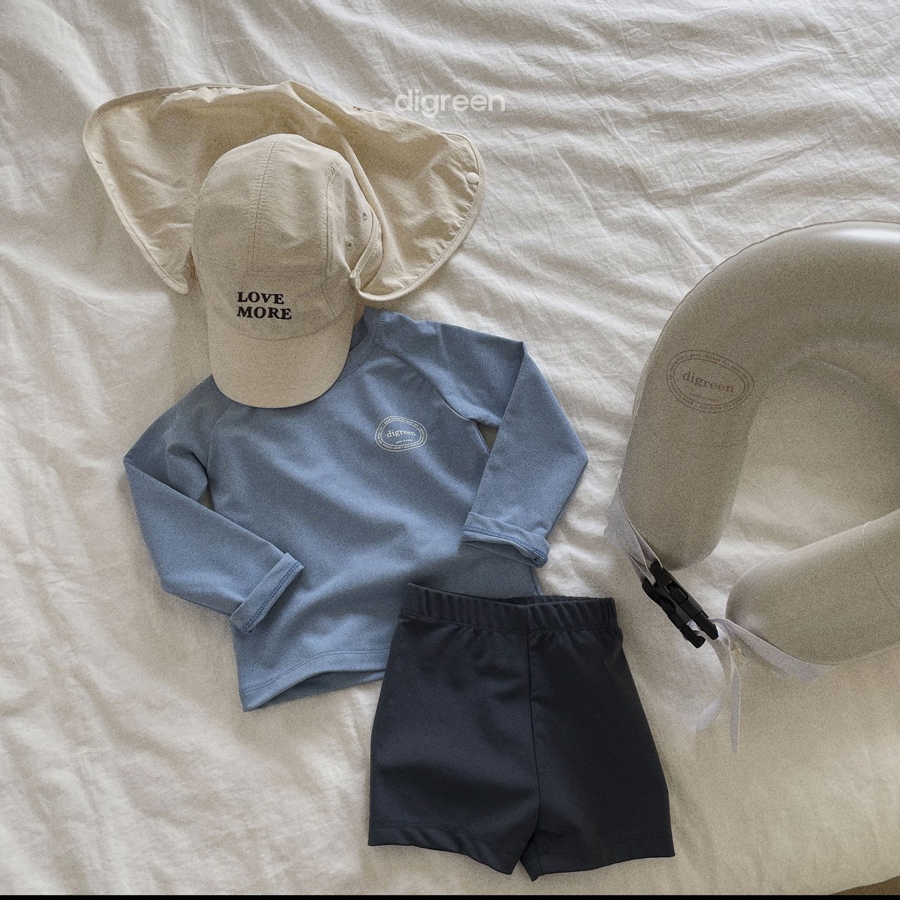 Digreen | eyelet swim pants 