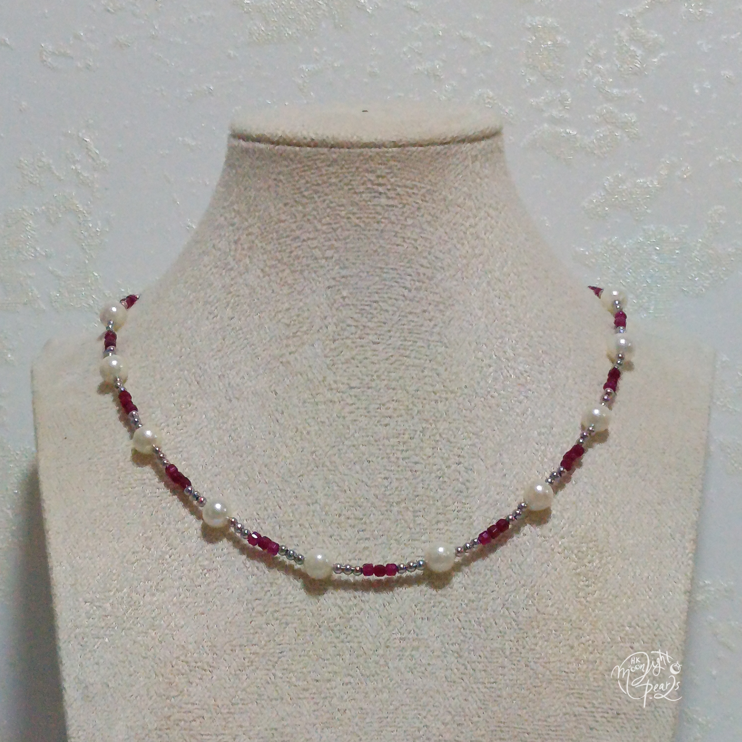 近正圓強光日本akoya 海水珍珠+紅鋼玉紅寶石滿天星款注白金鎖骨鍊