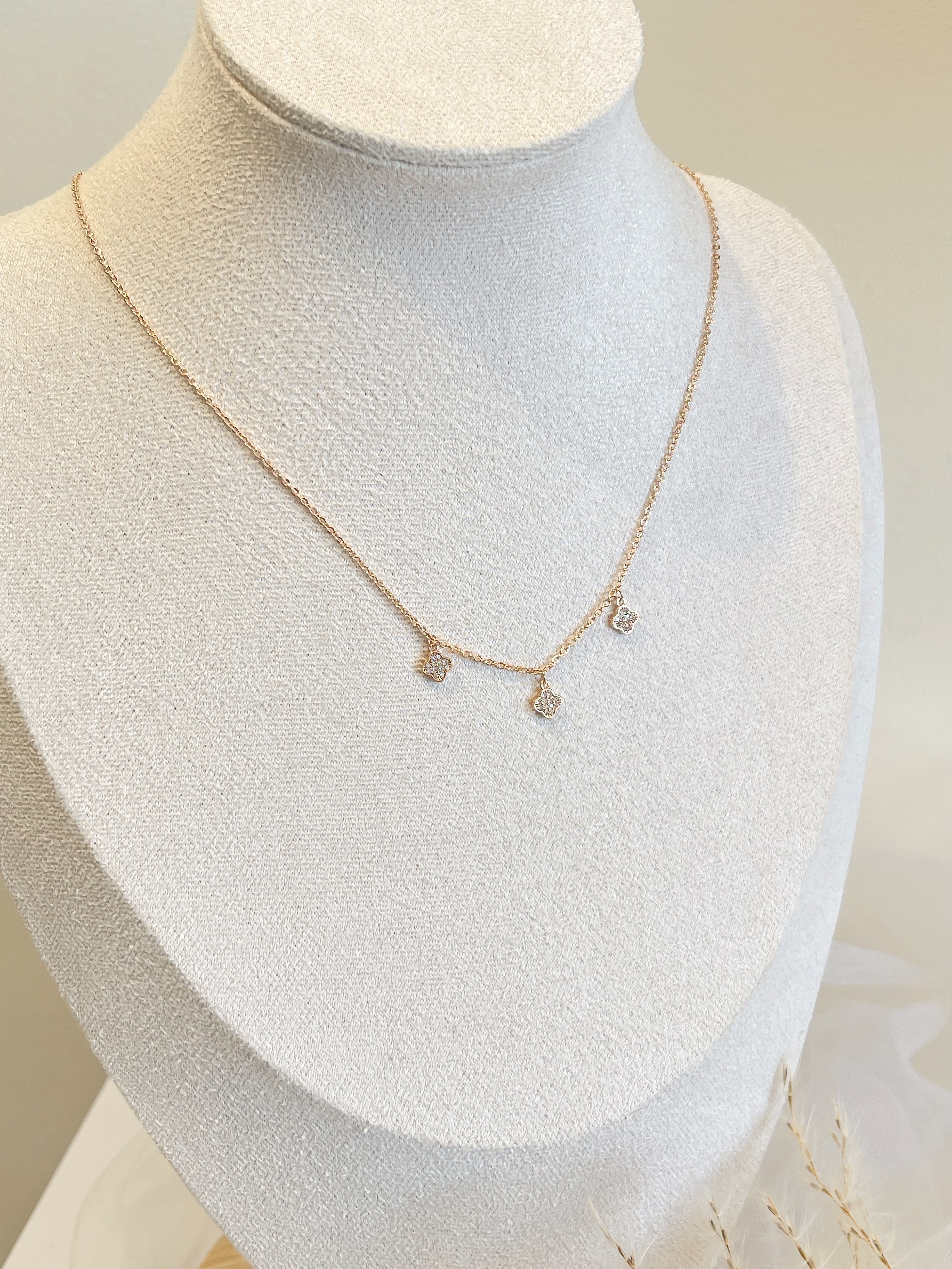 极简风 小巧锆石四叶草镀金项链