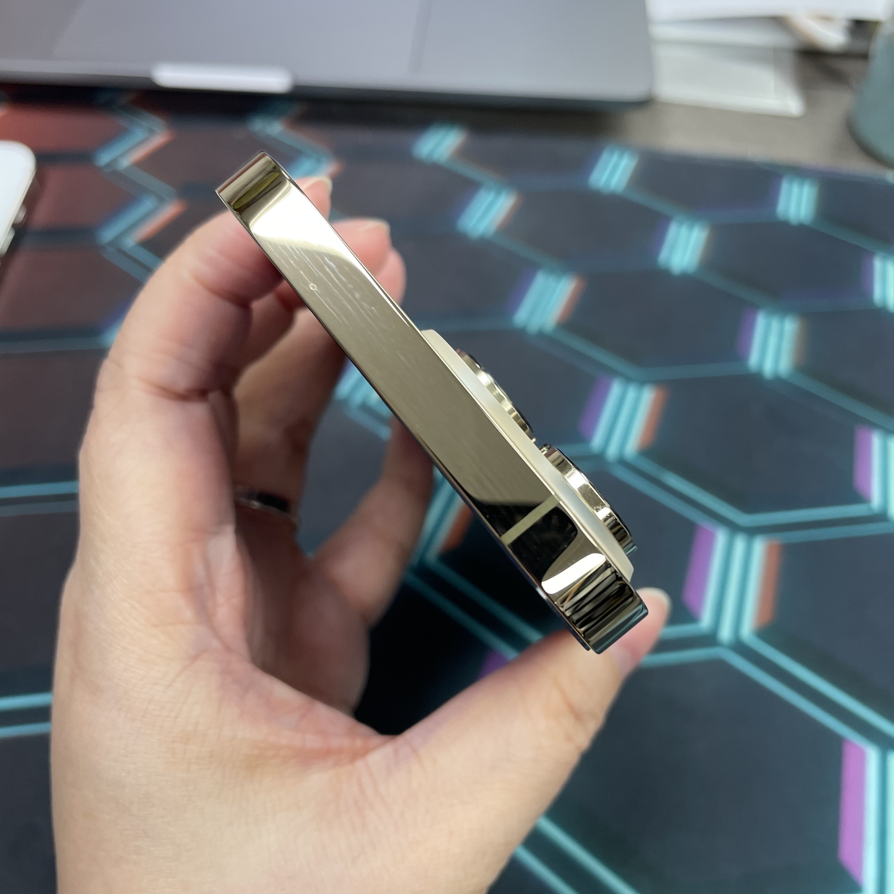 *8378 14 pro 完美機 256GB 電100 金色 gold