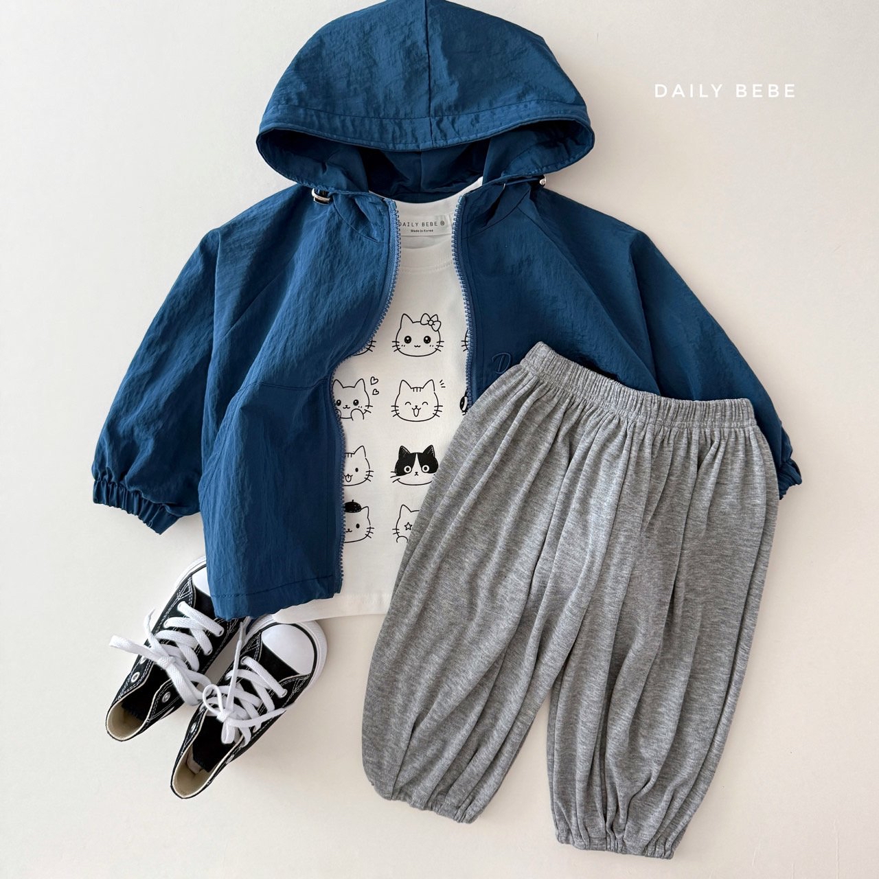 Dailybebe | Emoticon T-Shirt
