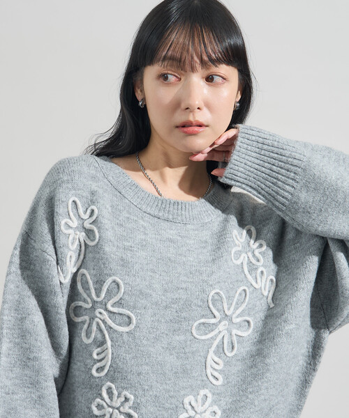 花花刺繡針織衫