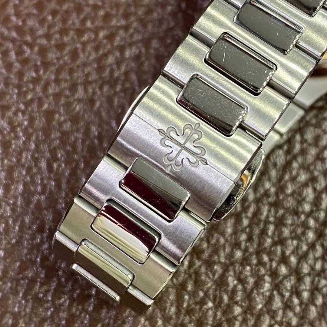 女表鹦鹉螺PP7118上市。接受预订！！324SC一体29钻机芯。 第一批少量上市。