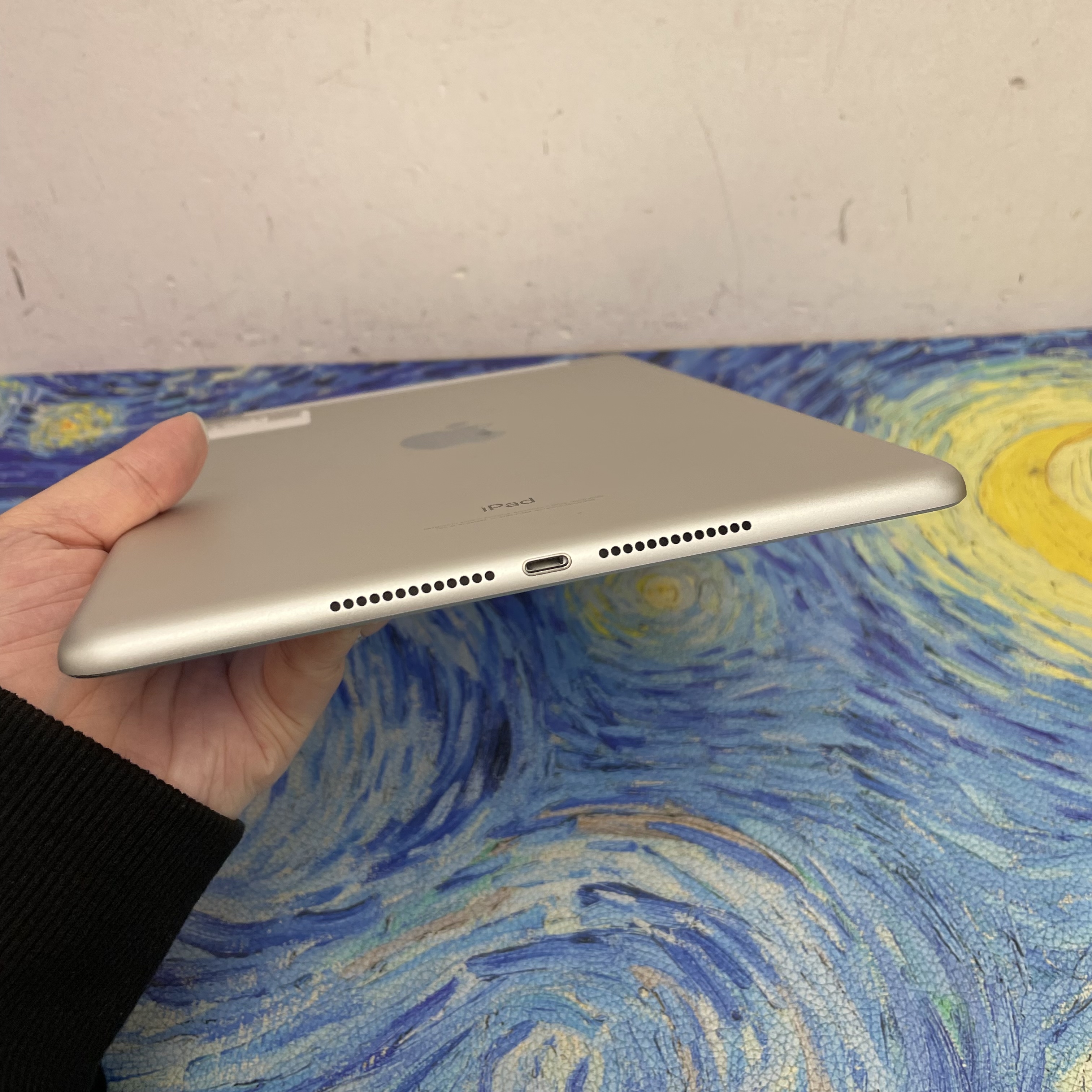 *485697 iPad 6 勁靚機 128GB 插卡版 銀色 sliver