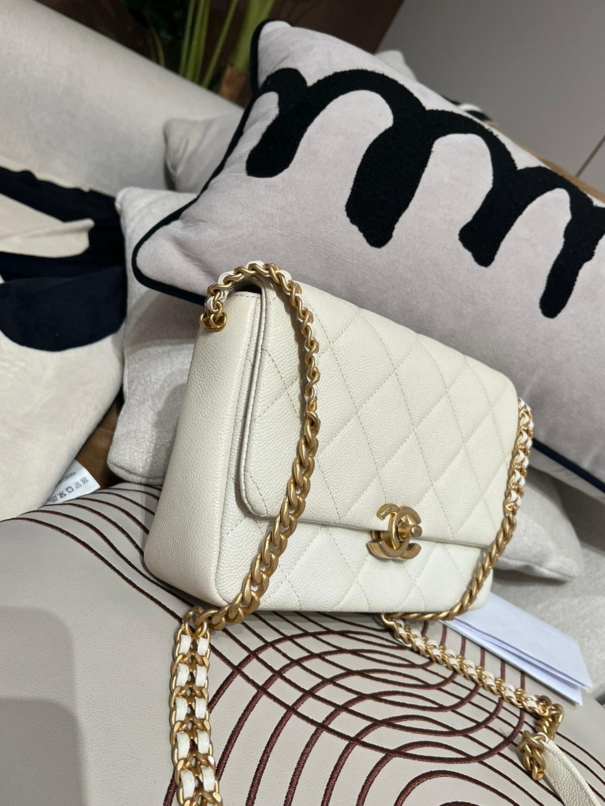 Chanel flap bag AS3103,荔枝牛皮 100%Authentic ,98%new  ✅收據副本✅晶片✅dust bag✅盒