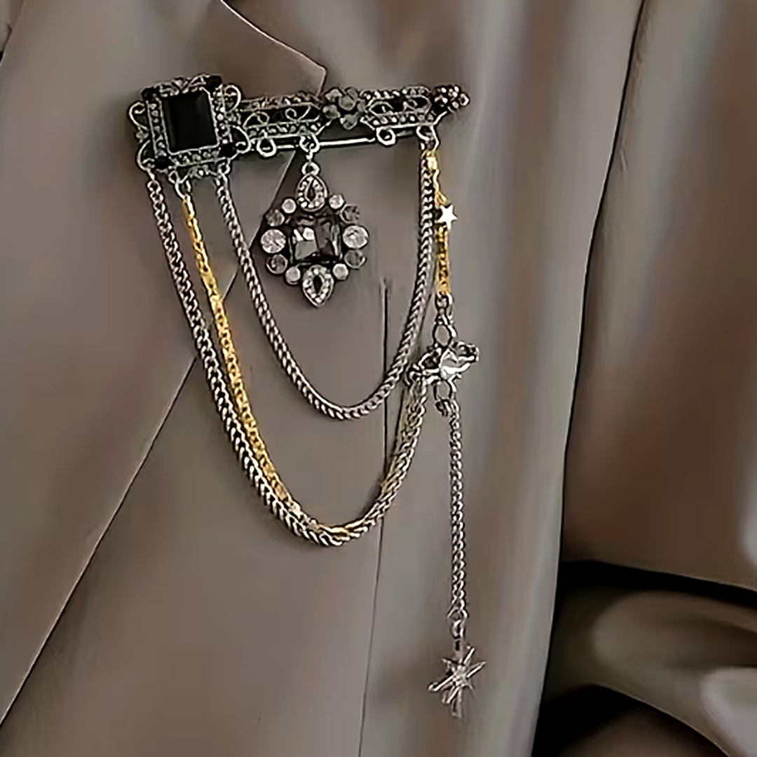 Layered Chain Tassle Brooch