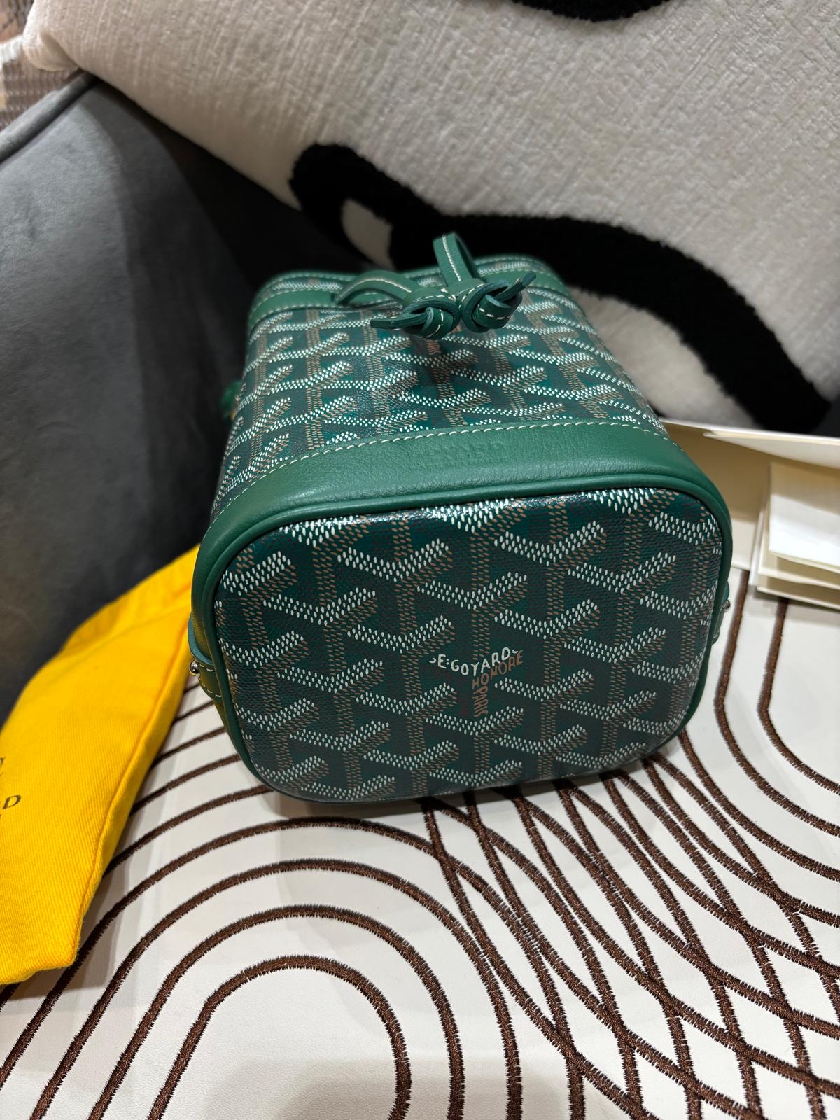 未使用品 Goyard petit flot mini bucket bag 100%Authentic, Unused 未使用品 ✅收據✅Dust bag