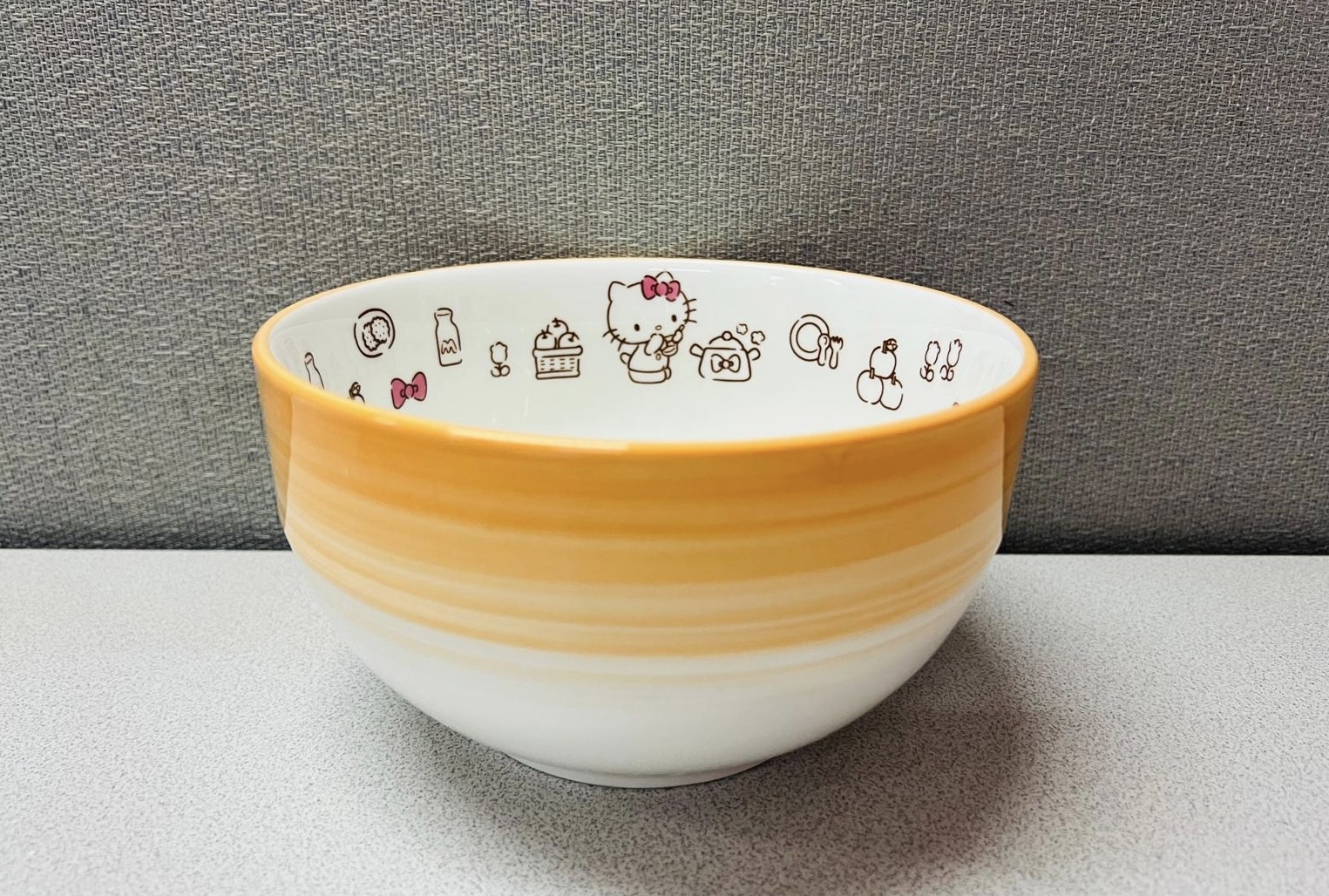 🌈 Hello Kitty 陶瓷特大湯碗