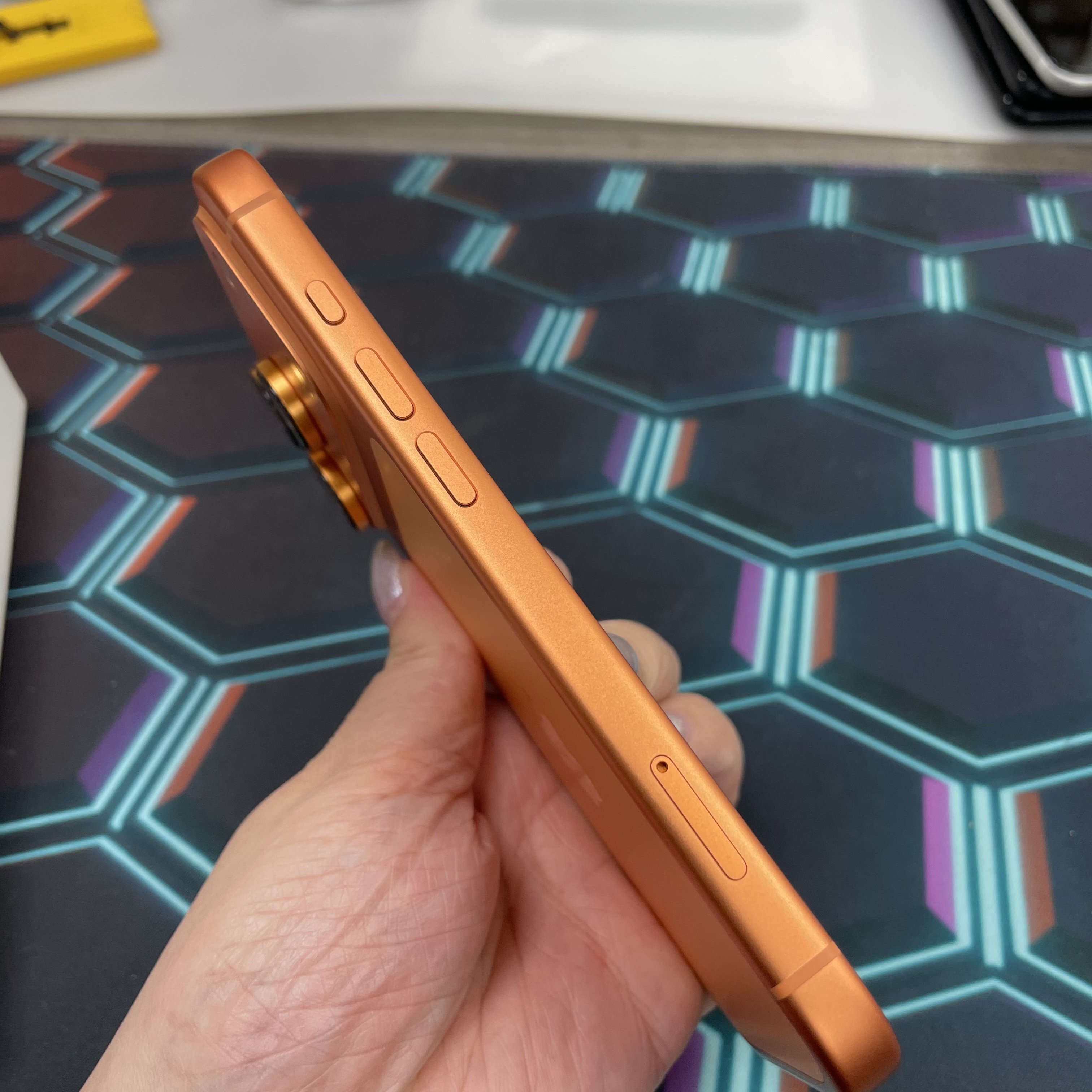 *6971 17 Pro 未使用品 256GB 電100 橙色 orange
