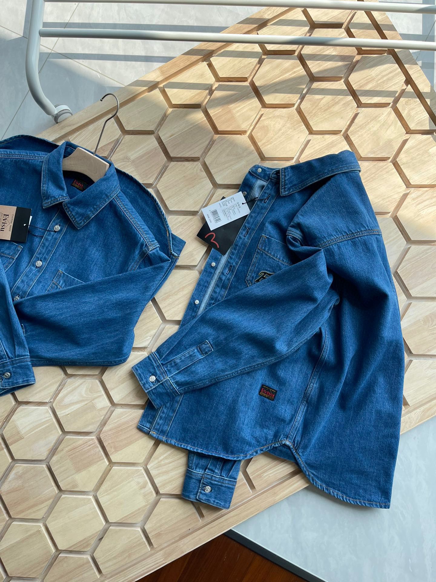 預訂 EVISU 福神刺繡牛仔襯衫 #98789