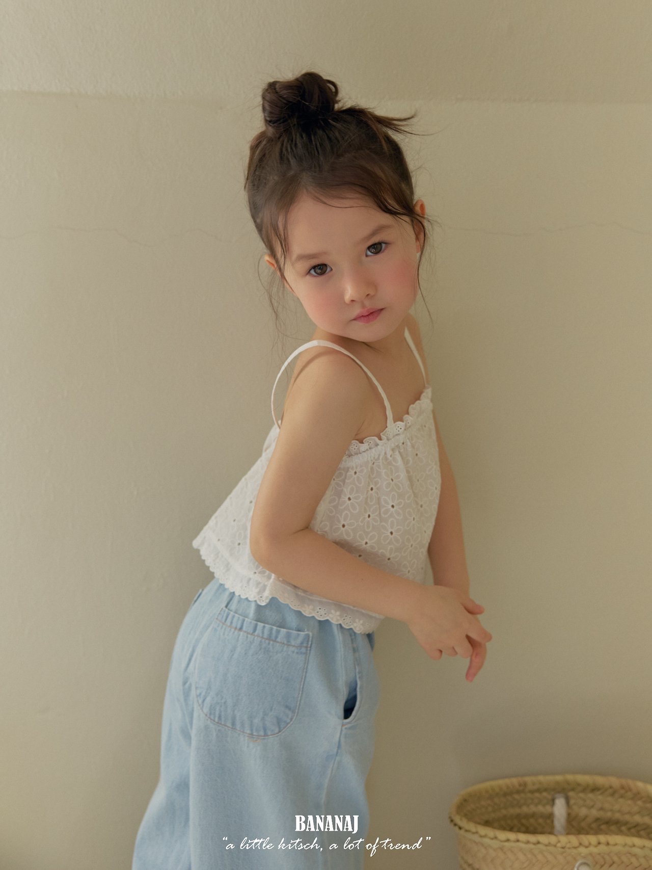 Bananaj | Lace sleeveless (M100-110)