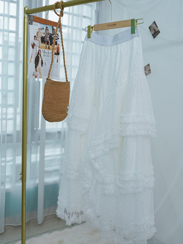 Multi-Layered Mesh Maxi Skirt with Lace Trim ‖ 多层次蕾丝拼接网纱长裙 KR037701