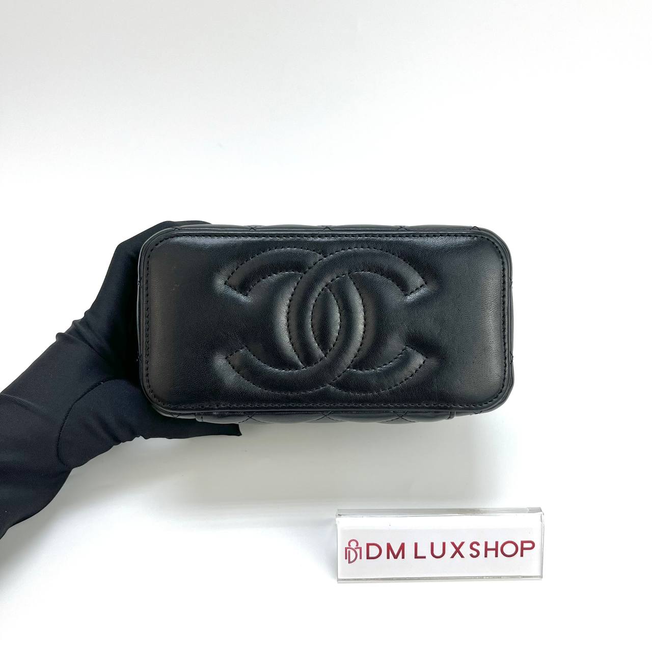 Chanel 22K Black Vanity Case GHW (Microchip)