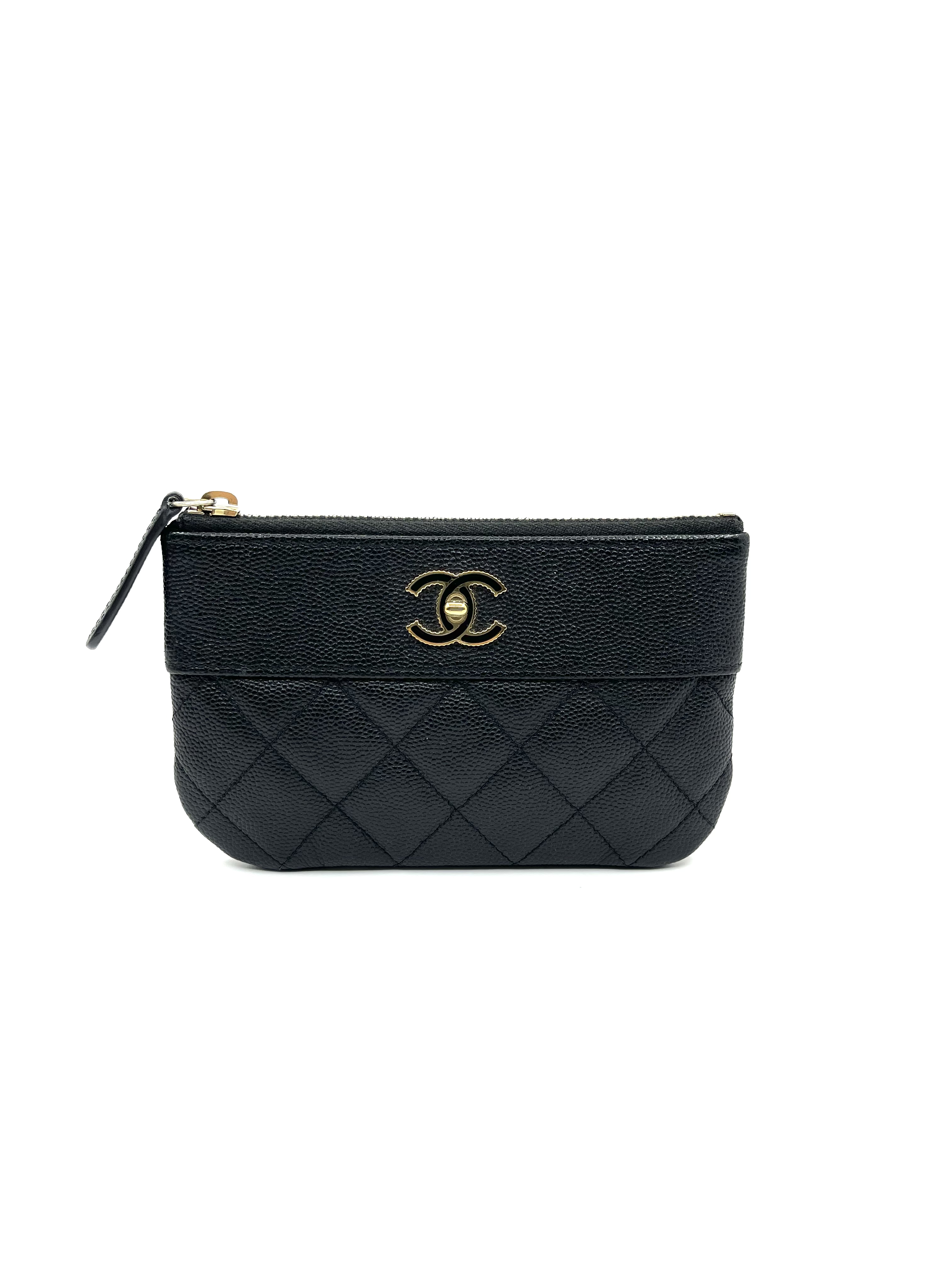 Pre-Owned CHANEL Mini Pouch / Product Code: 2492411