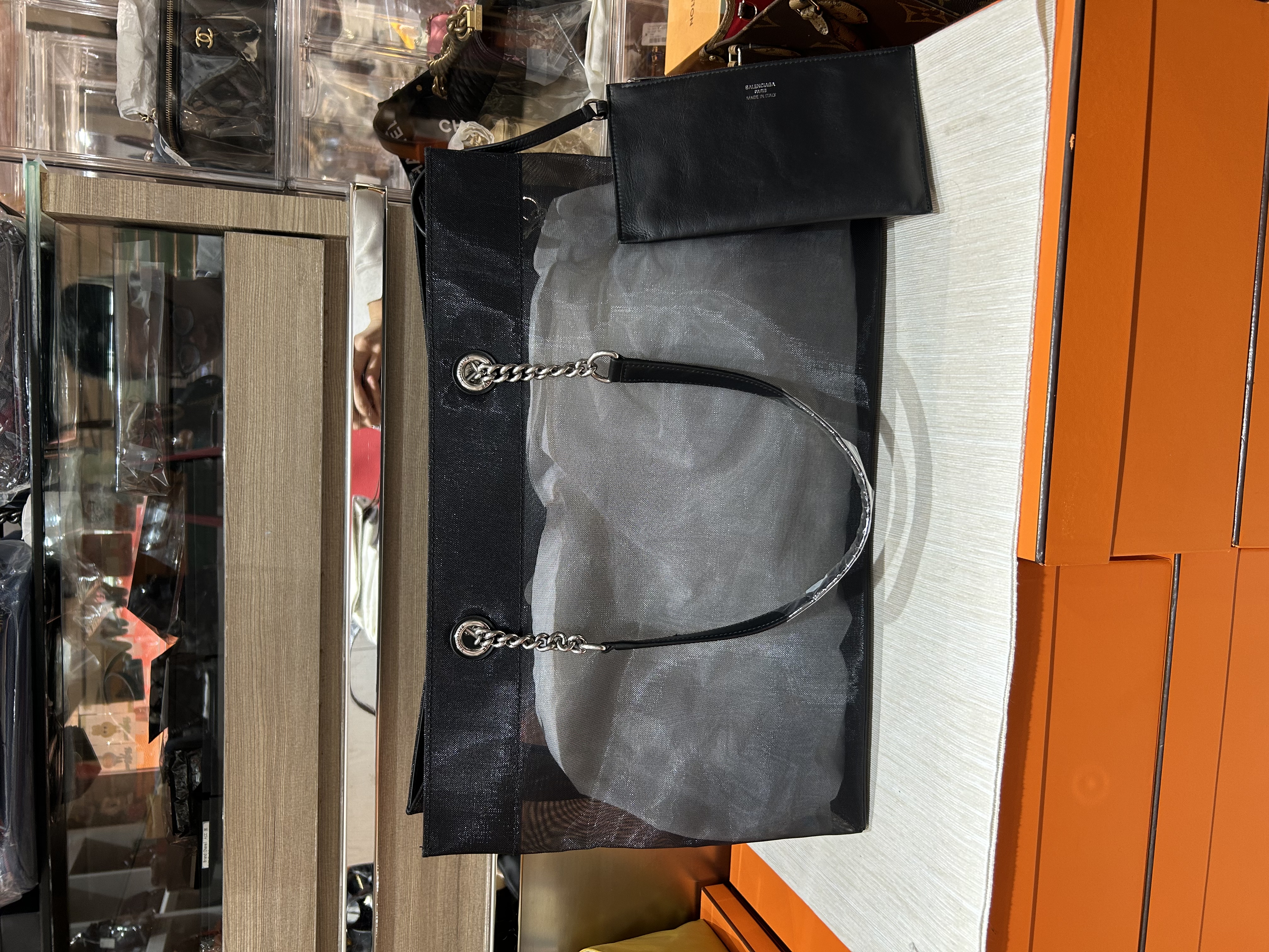 Balenciaga duty free tote bag 100%Authentic ,95%new✅收據✅Pouch✅dust bag 