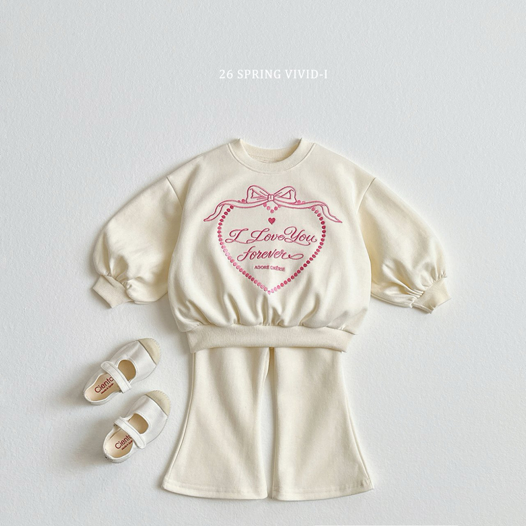 🌸預訂 韓國直送🌸🇰🇷VIVIDI三色永遠愛你心形刺繡泡泡袖喇叭褲上下套裝