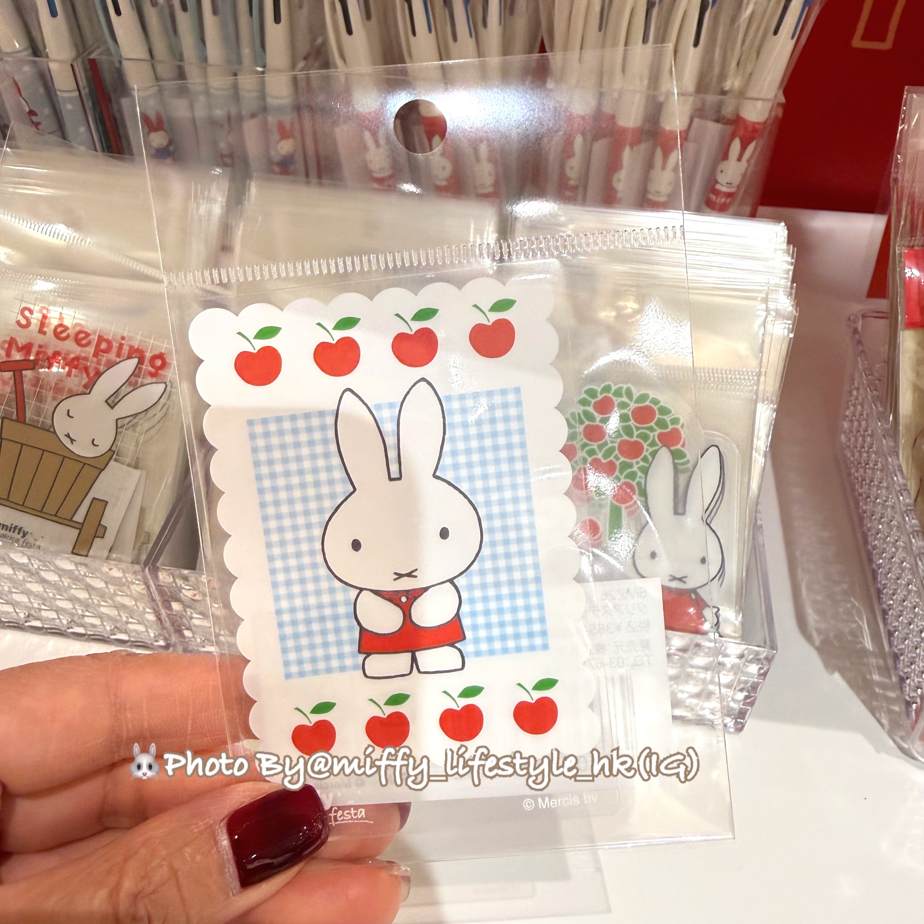 🐰Pre Order  -  2026 Zakka miffy 展覽限定 "miffy 透明貼紙"   ( 📦 大約 1月中 ~ 底到貨, 若遇到缺貨或其它因素貨期會延遲 ）