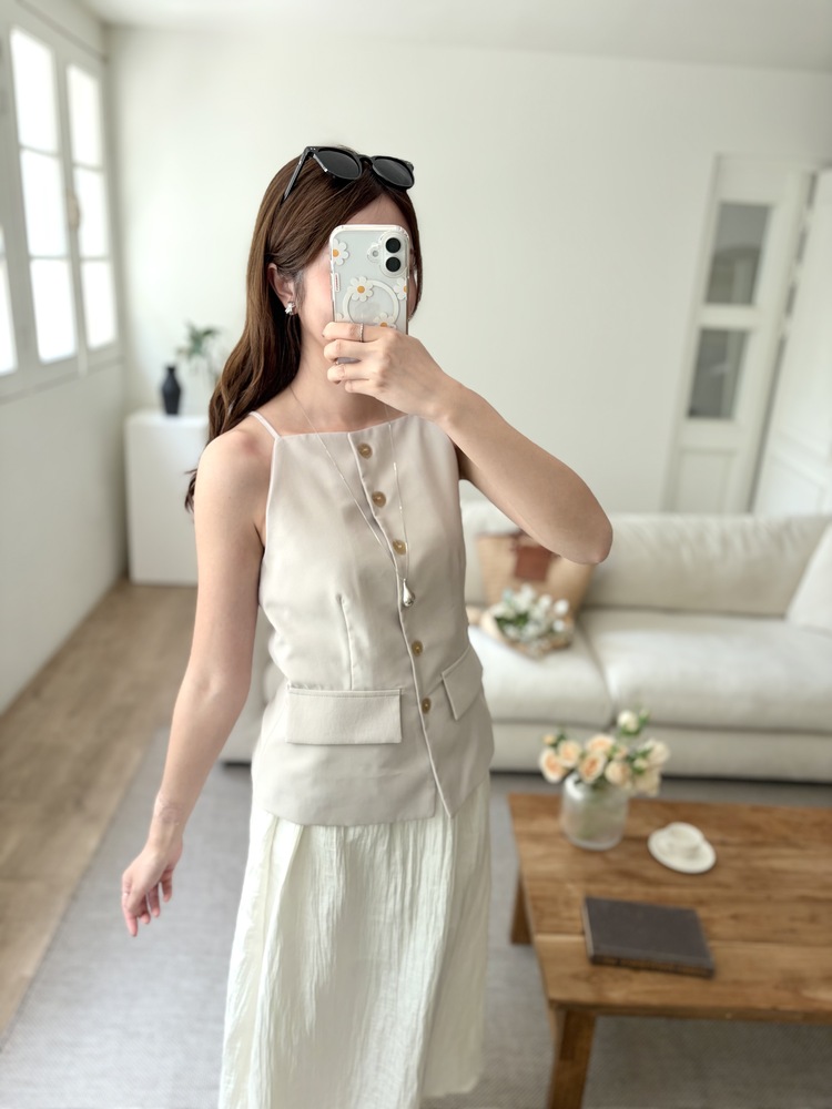 French Muse Vest Dress (Beige)