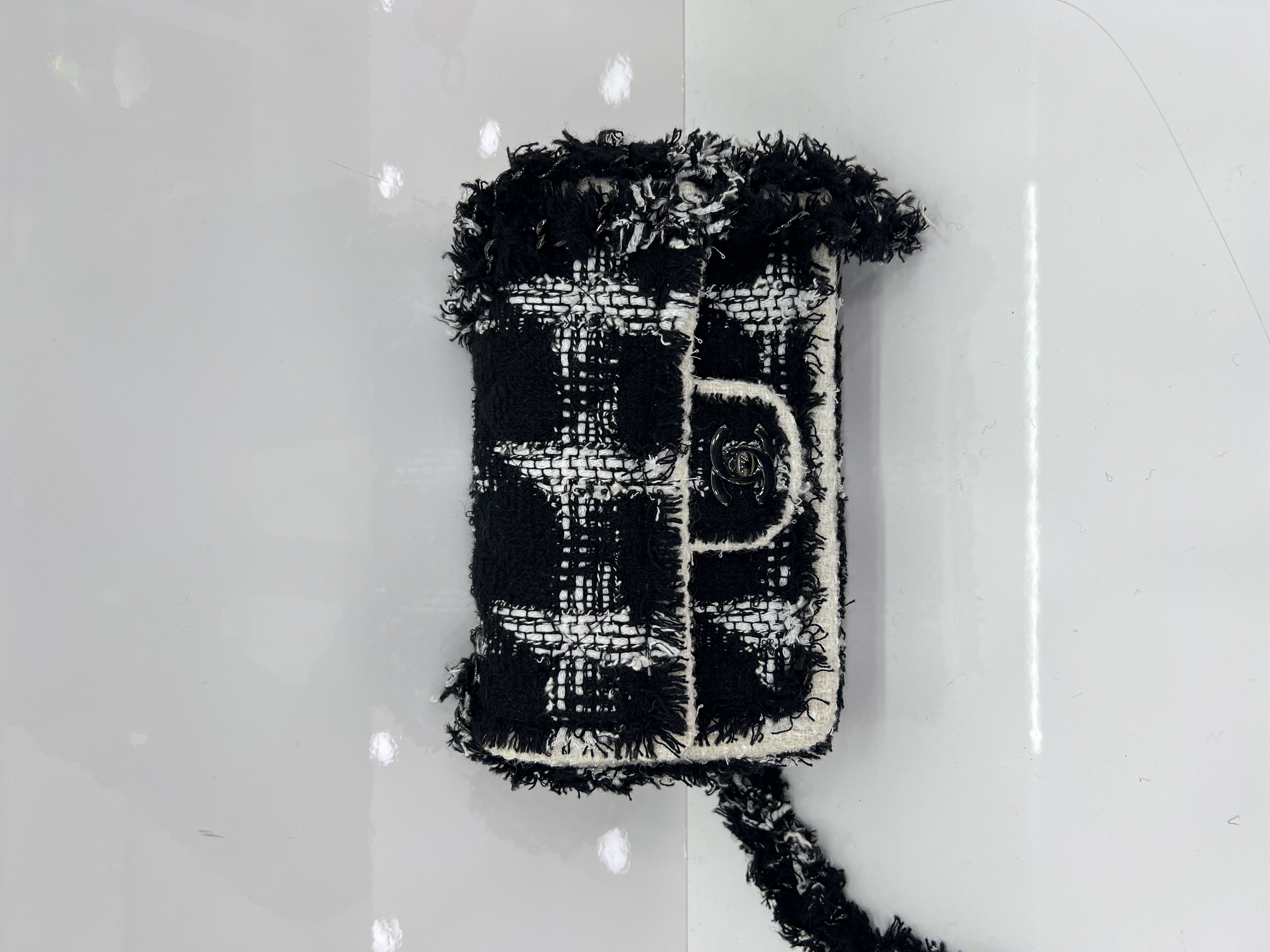 直播貨品 |  [1個-$100 2個-$300］EE85