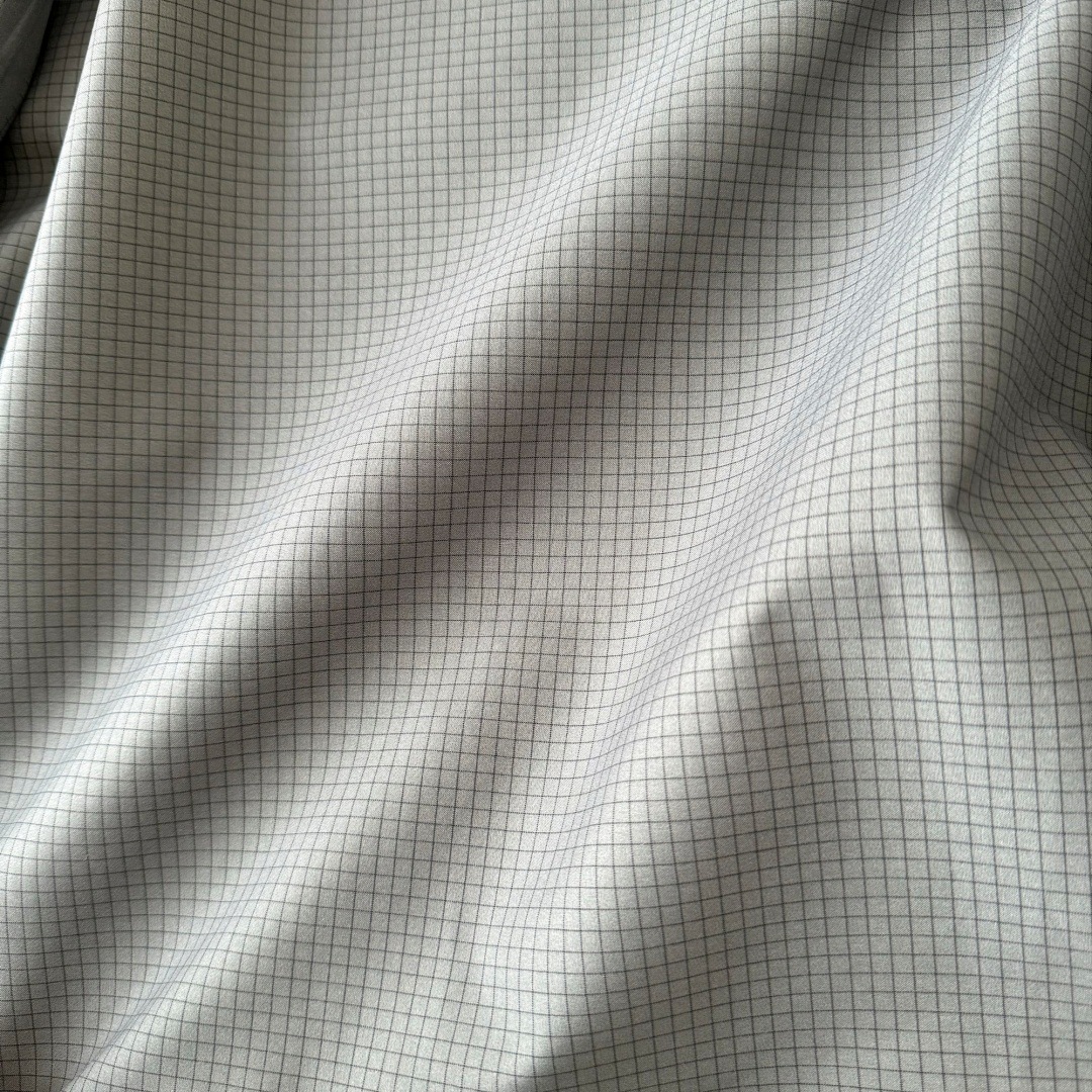 預訂 Pata gonia 單層防水沖鋒衣外套