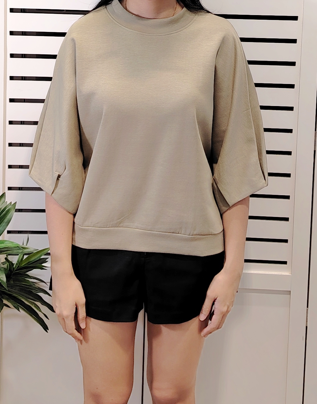 M2909 Solid Batwing Over Size Tee